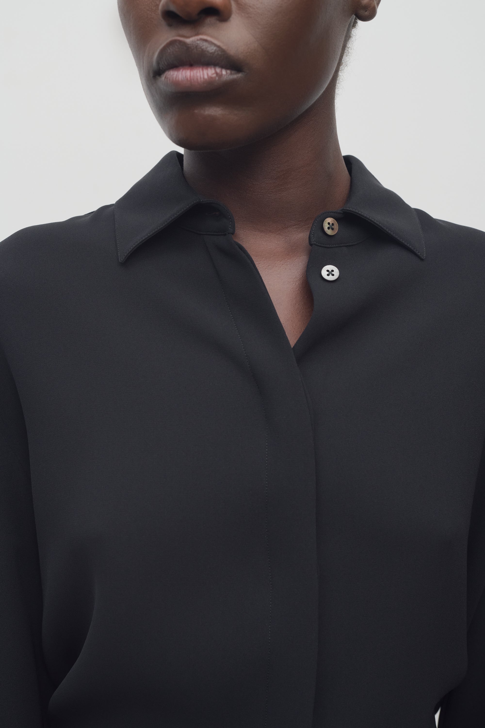Vanda Shirt in Silk - 6