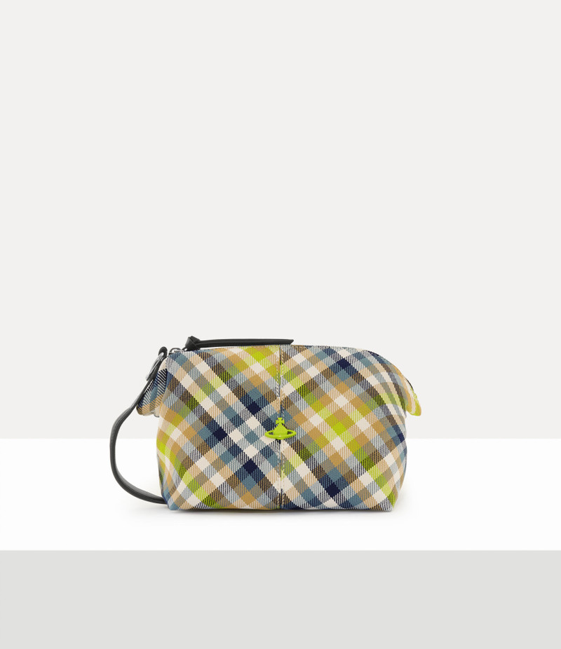 WASH BAG 1