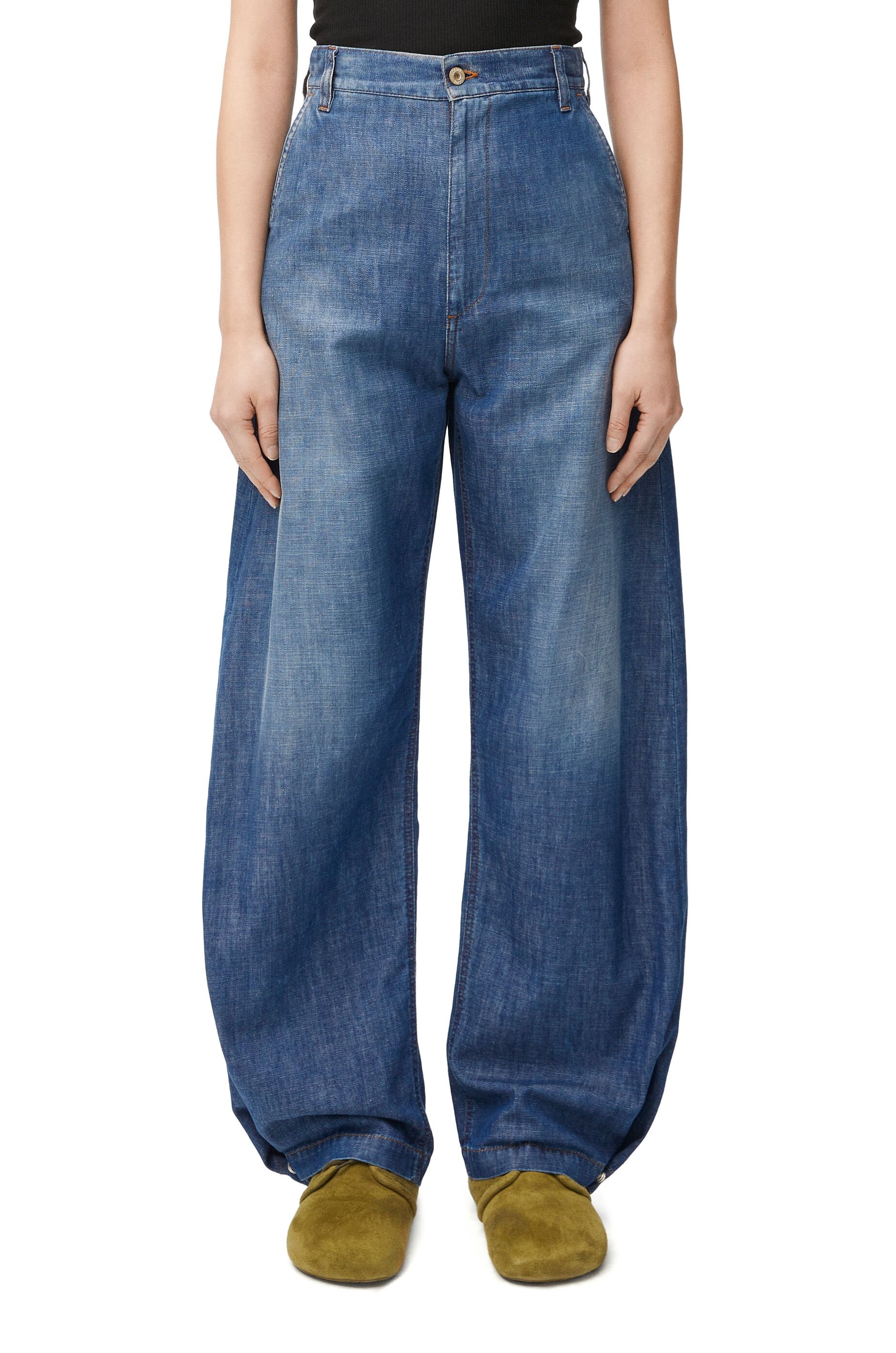 Adjusted fit balloon trousers in denim - 3