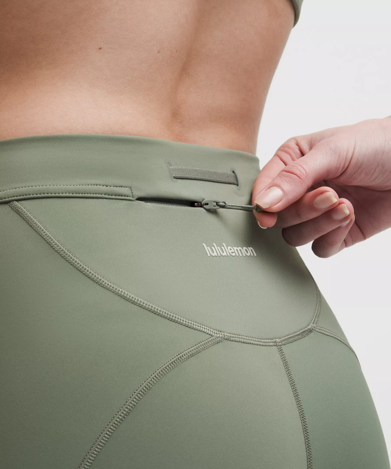 Fast and Free High-Rise Tight 25" 6