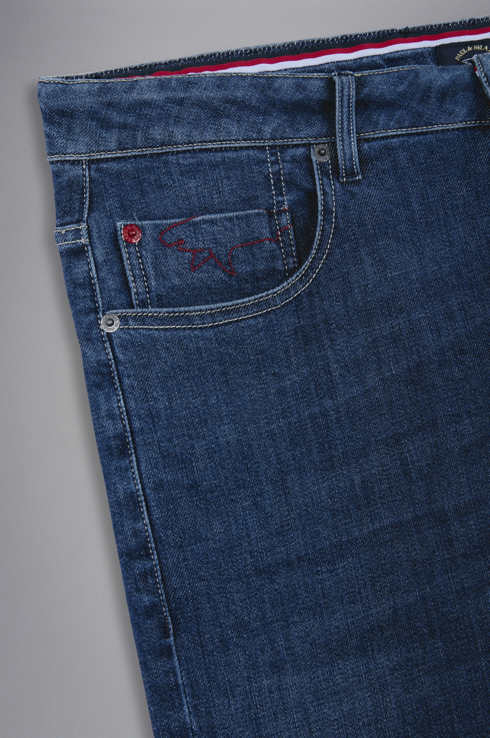 RED RIVET STRETCH COTTON JEANS - 5