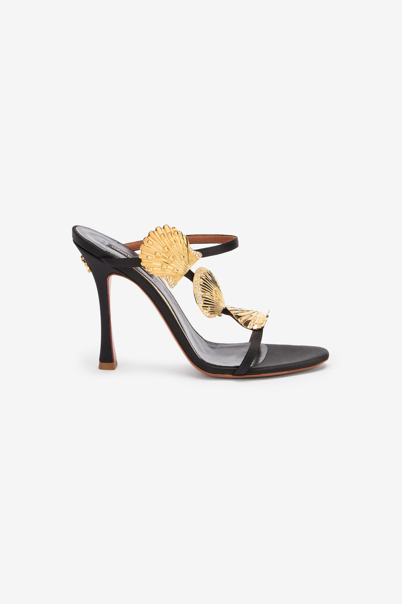 Sandals With Golden Shells 1