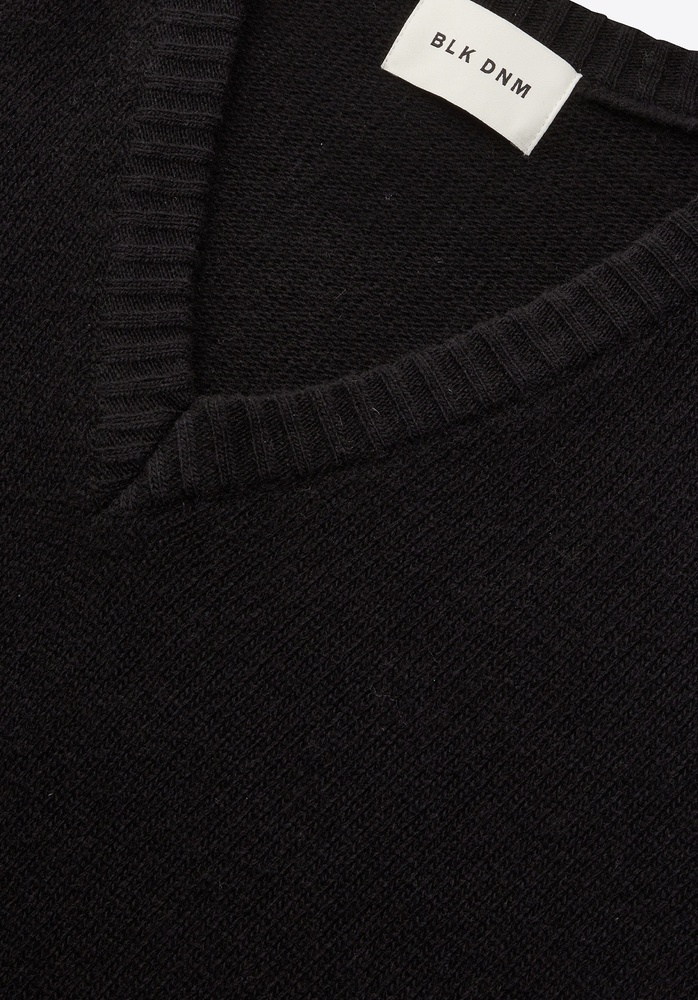 SWEATER 01  BLACK - 4