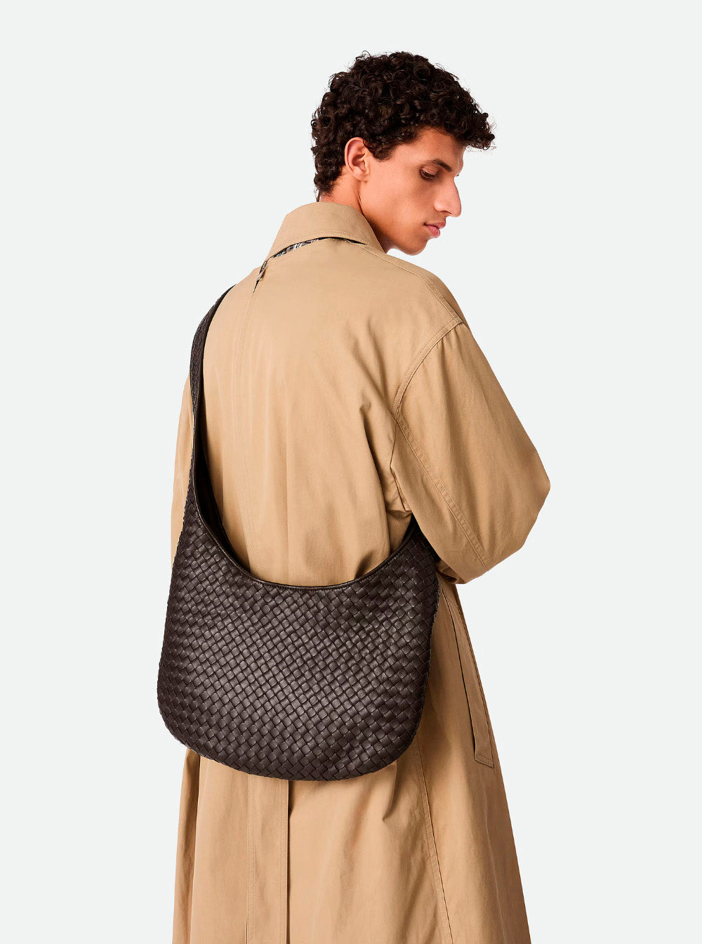 Bottega Veneta Men Brown Crossbody Bag With Top Zip Closure And Intrecciato Motif In Leather Man - 6