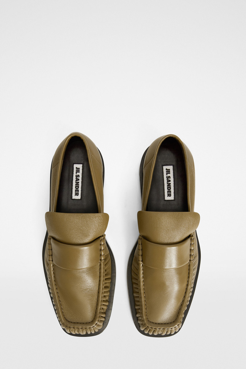 Loafer 4
