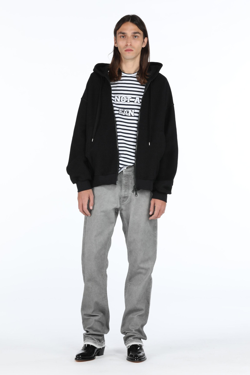 STRAIGHT-LEG JEANS 4