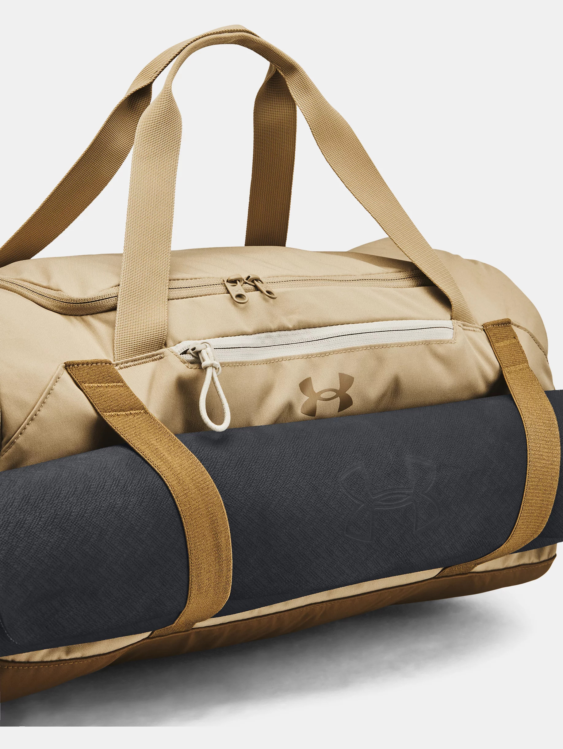 Women's UA Undeniable Signature Duffle 3