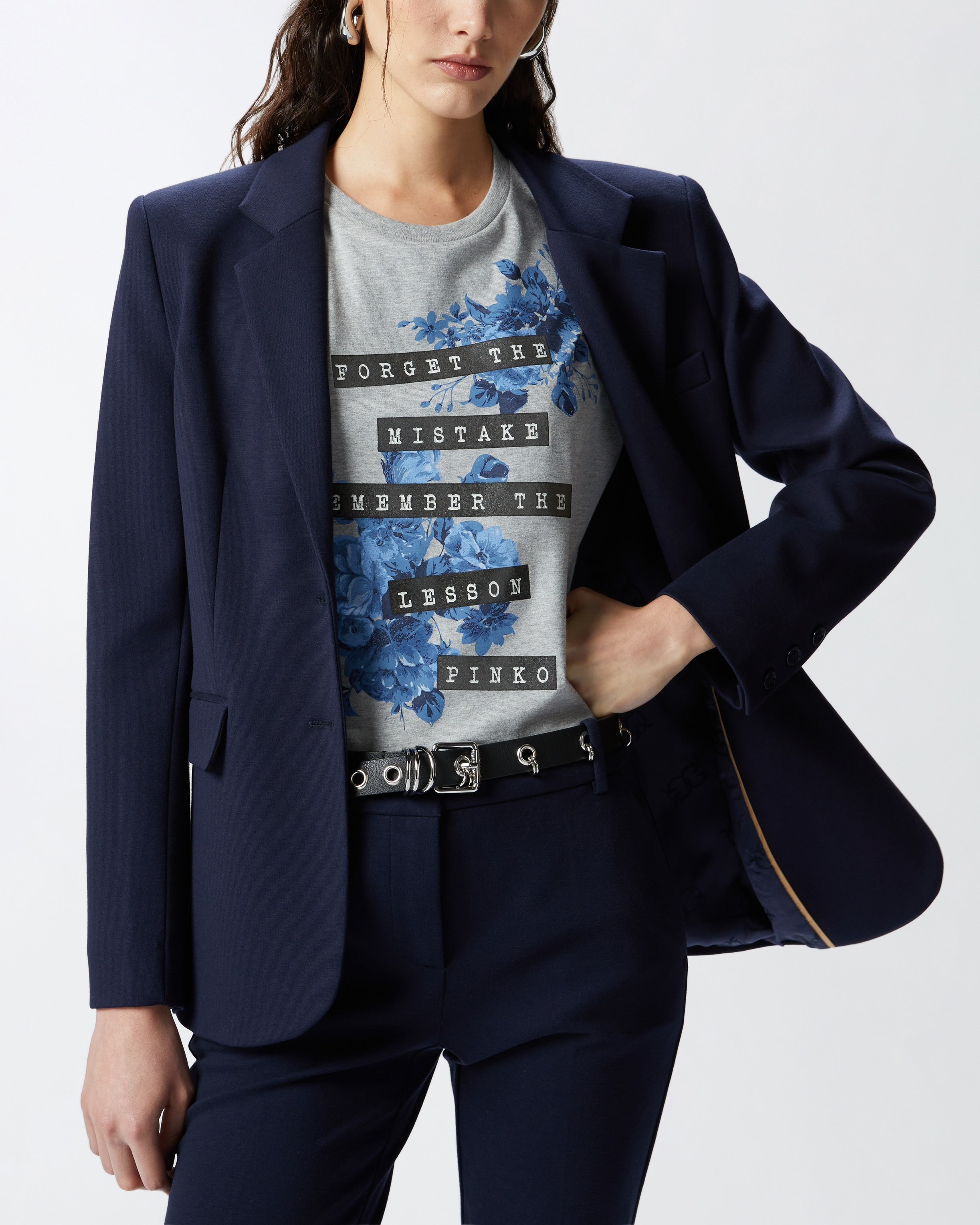 SINGLE-BREASTED BLAZER WITH STRUCTURED SHOULDERS - 5