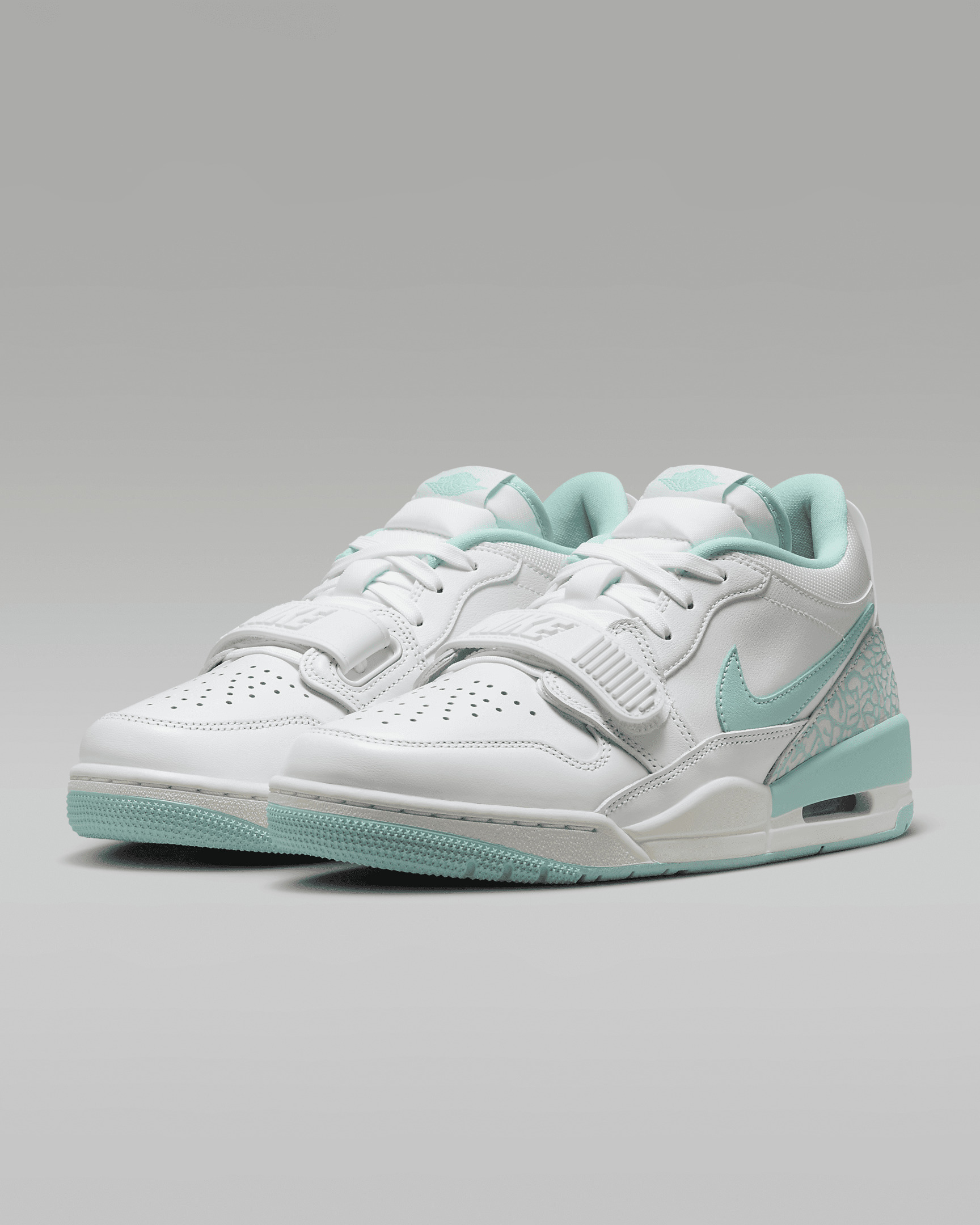 Air Jordan Legacy 312 Low Women's Shoes - 5