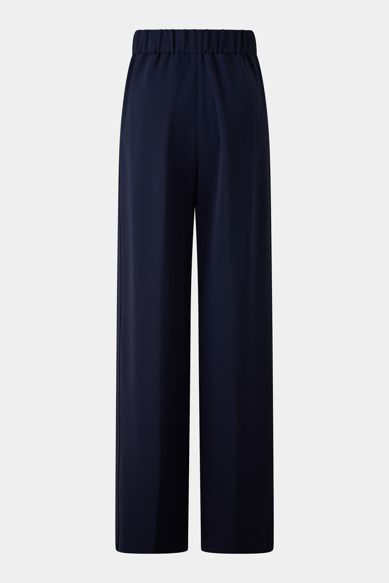 Suzy crepe marlene trousers in Navy blue 7