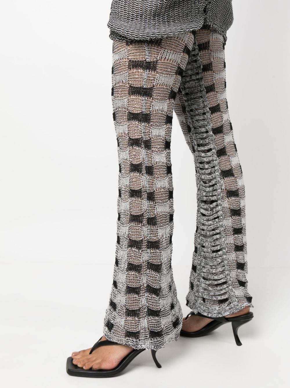 check-pattern knit trousers - 5