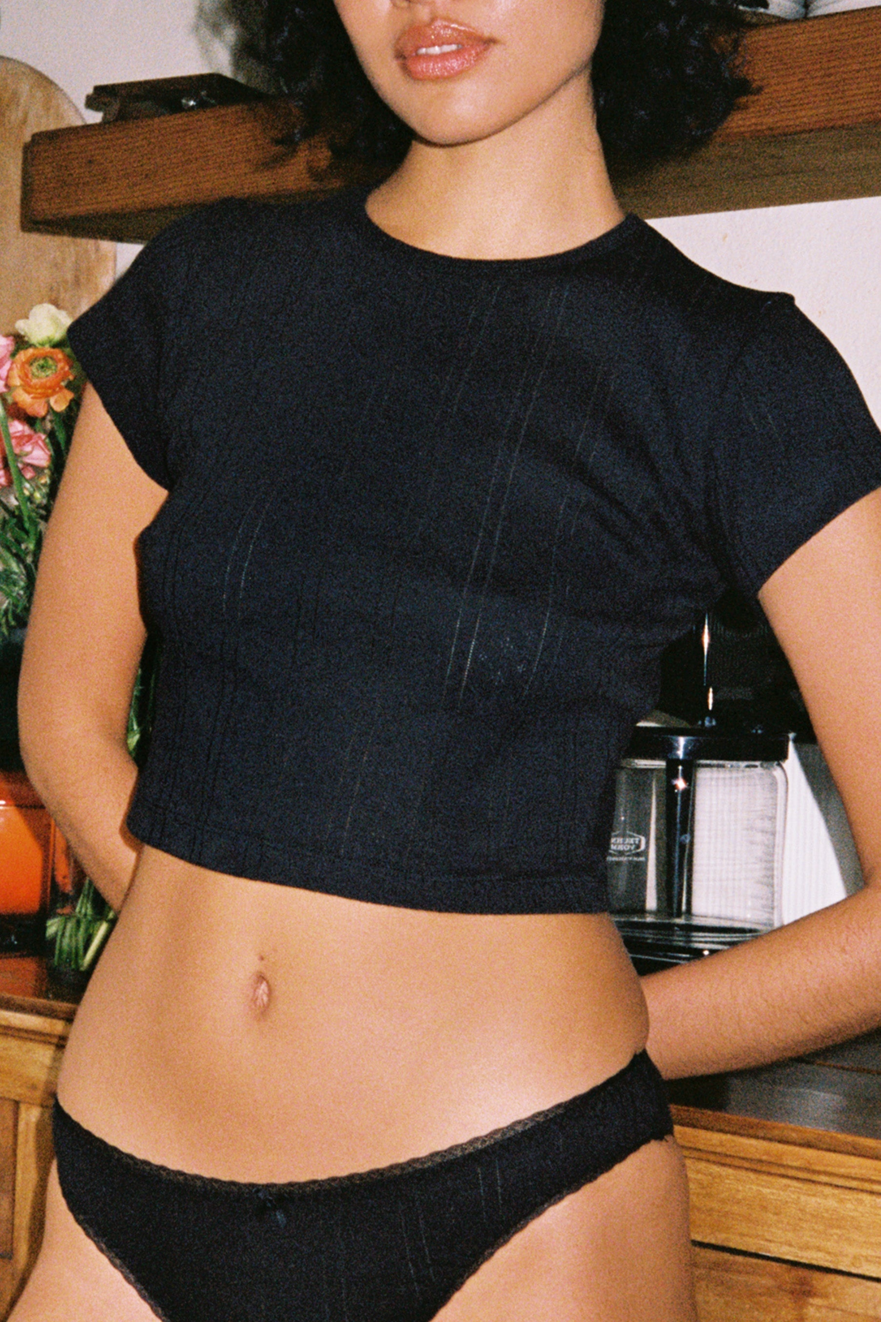 The Baby Tee Black - 8