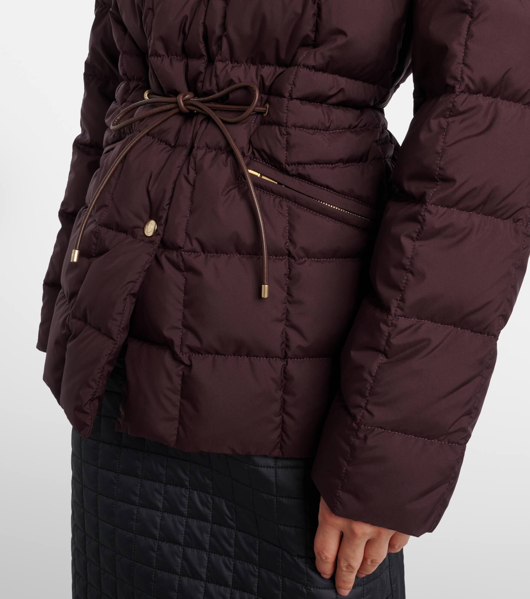 Antigone quilted down jacket - 6