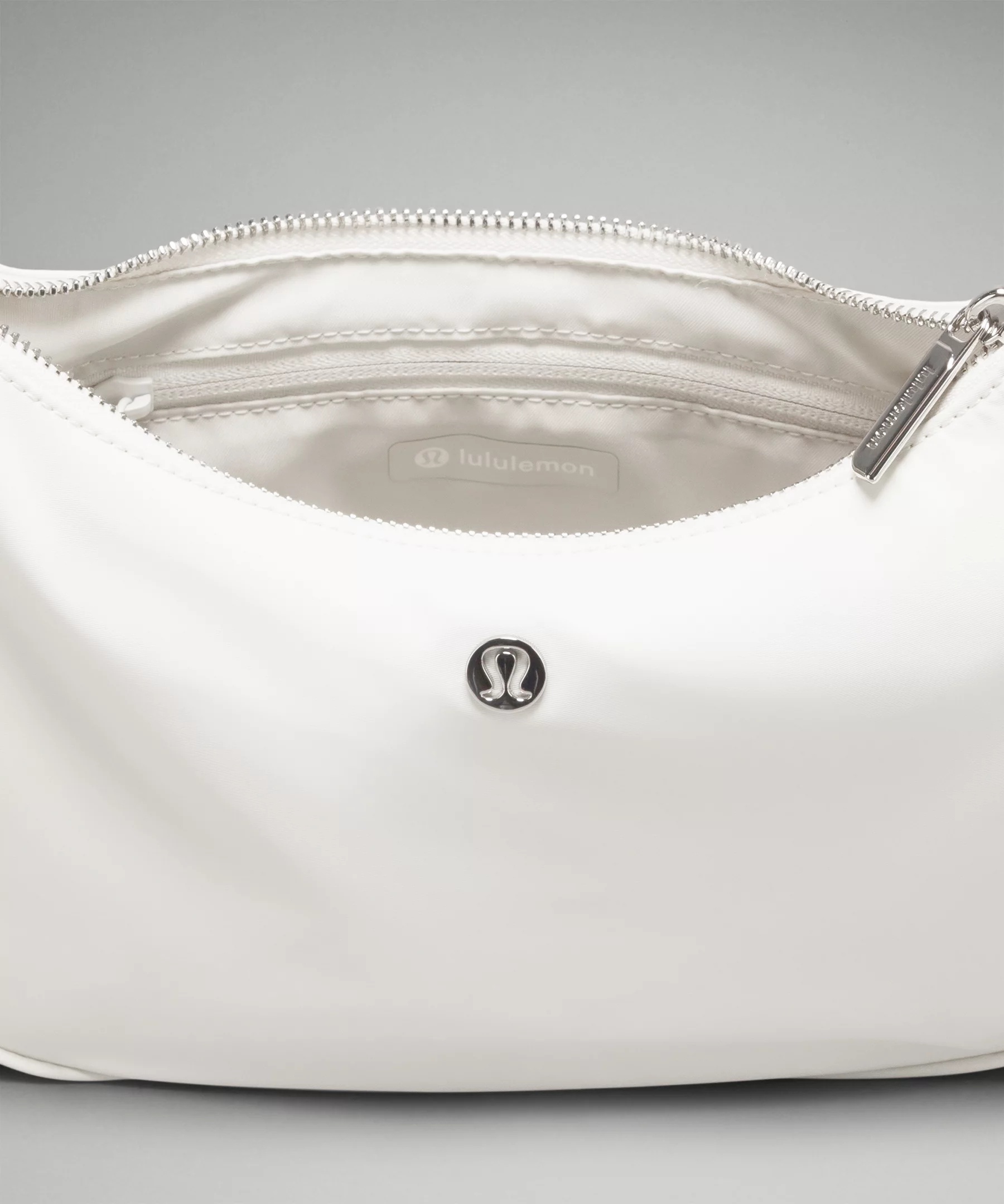 Adjustable Mini Shoulder Bag 3L - 4