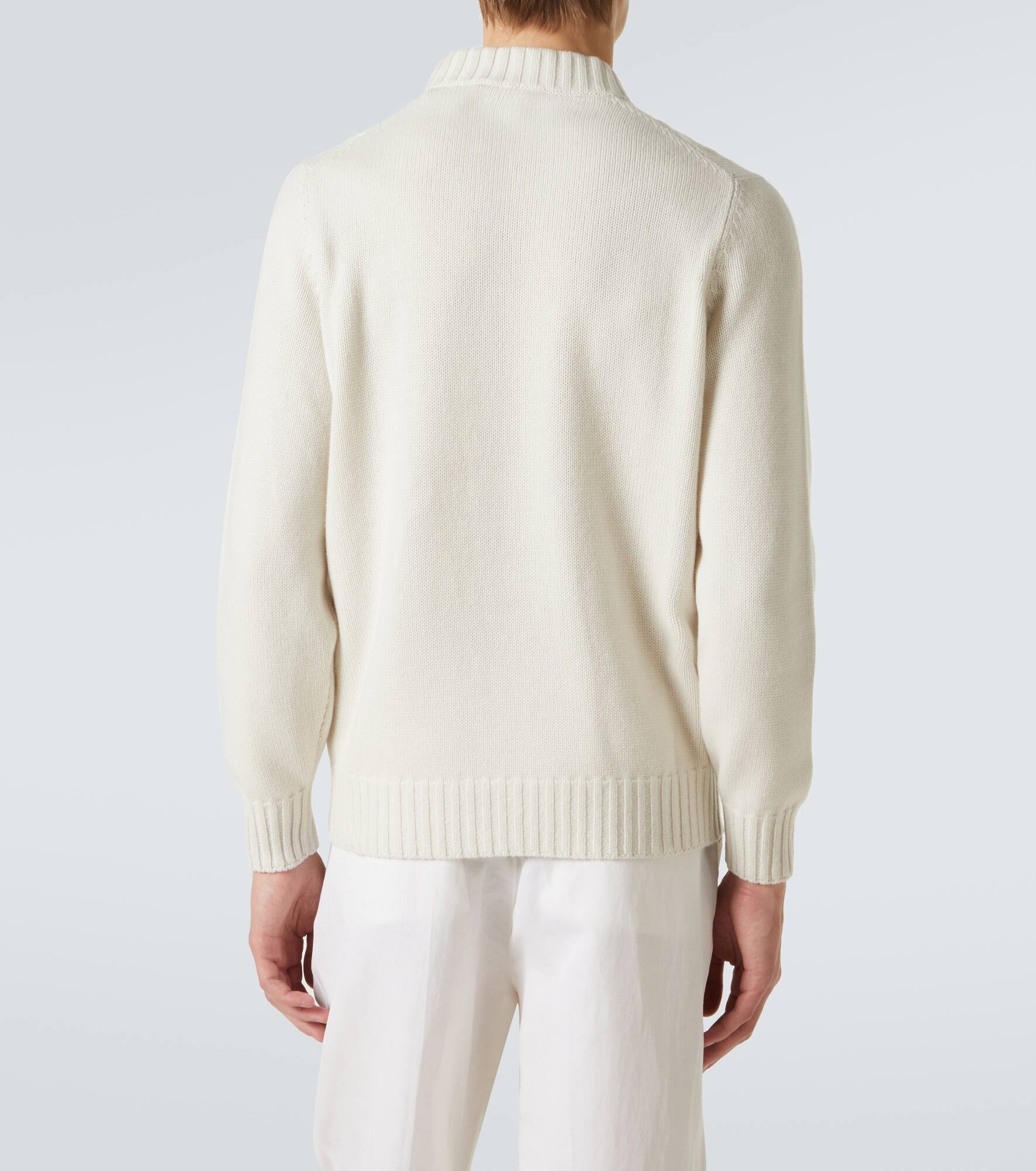 Cable-knit cashmere sweater - 4