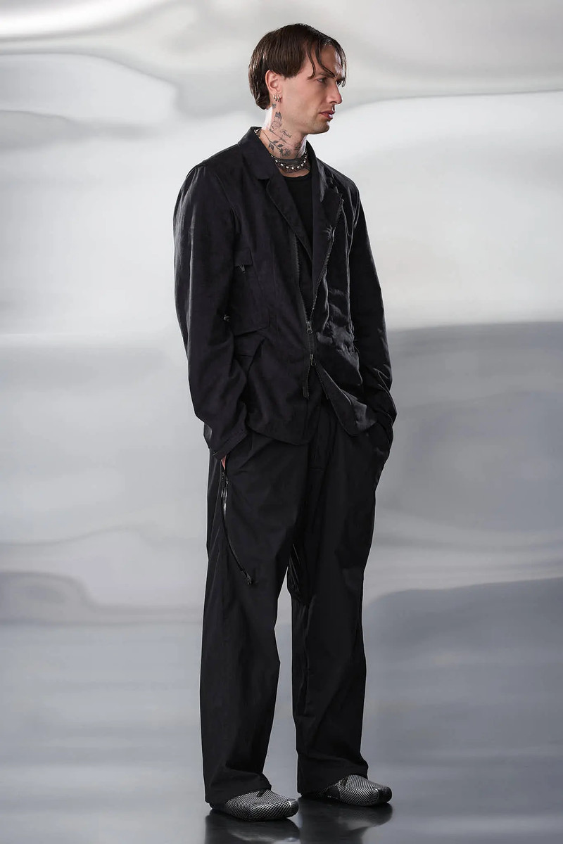 J29-TO Scrim Laced Ultra-Microfiber Blazer Black 4