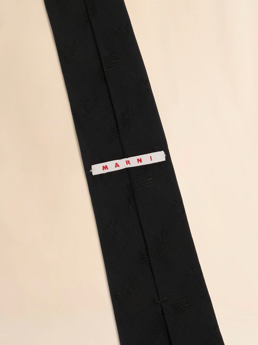 BLACK VISCOSE TIE WITH GEOMETRIC JACQUARD MOTIF - 4