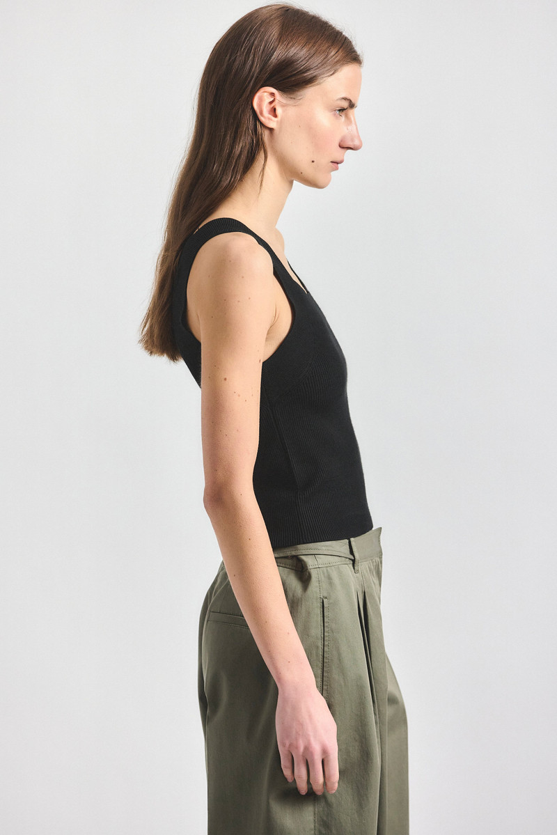 DAKOTA COMPACT KNIT TANK TOP 3