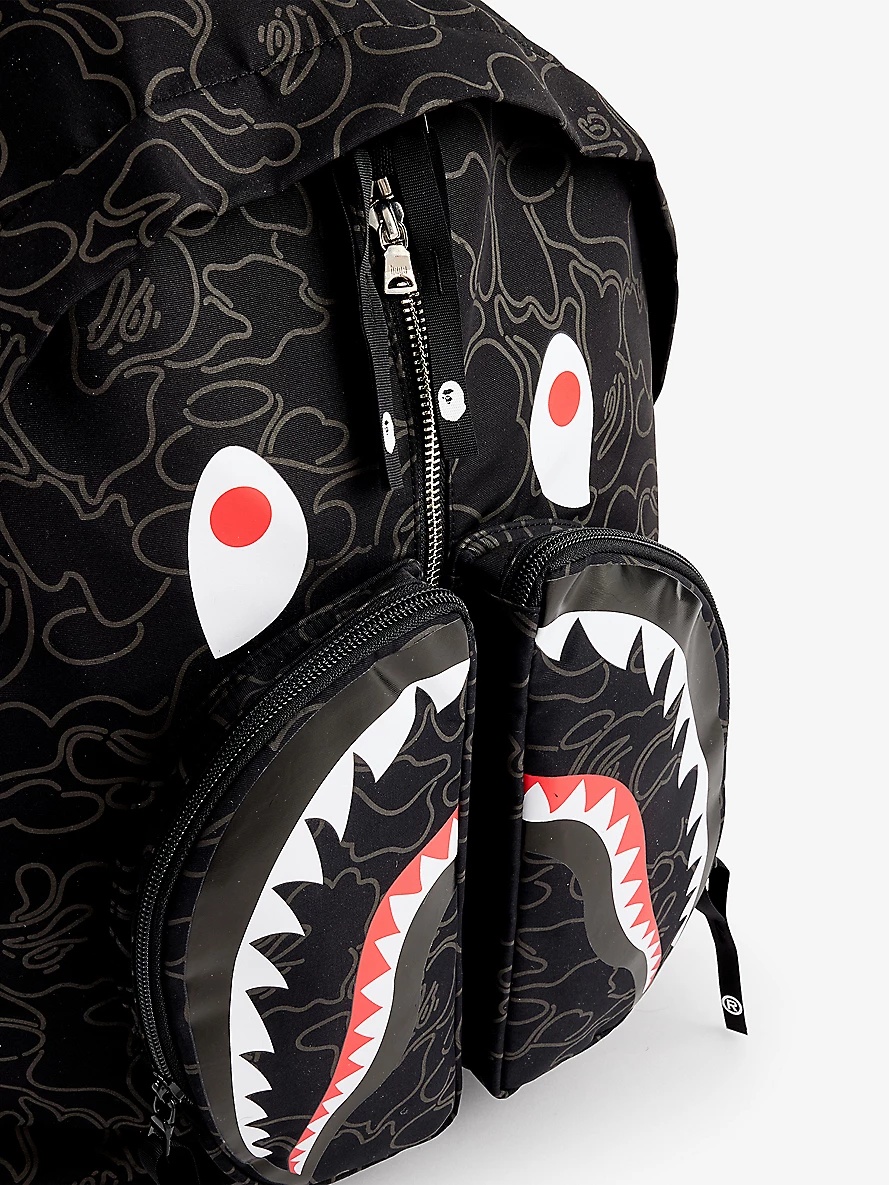 Camo Shark graphic-print woven backpack - 2