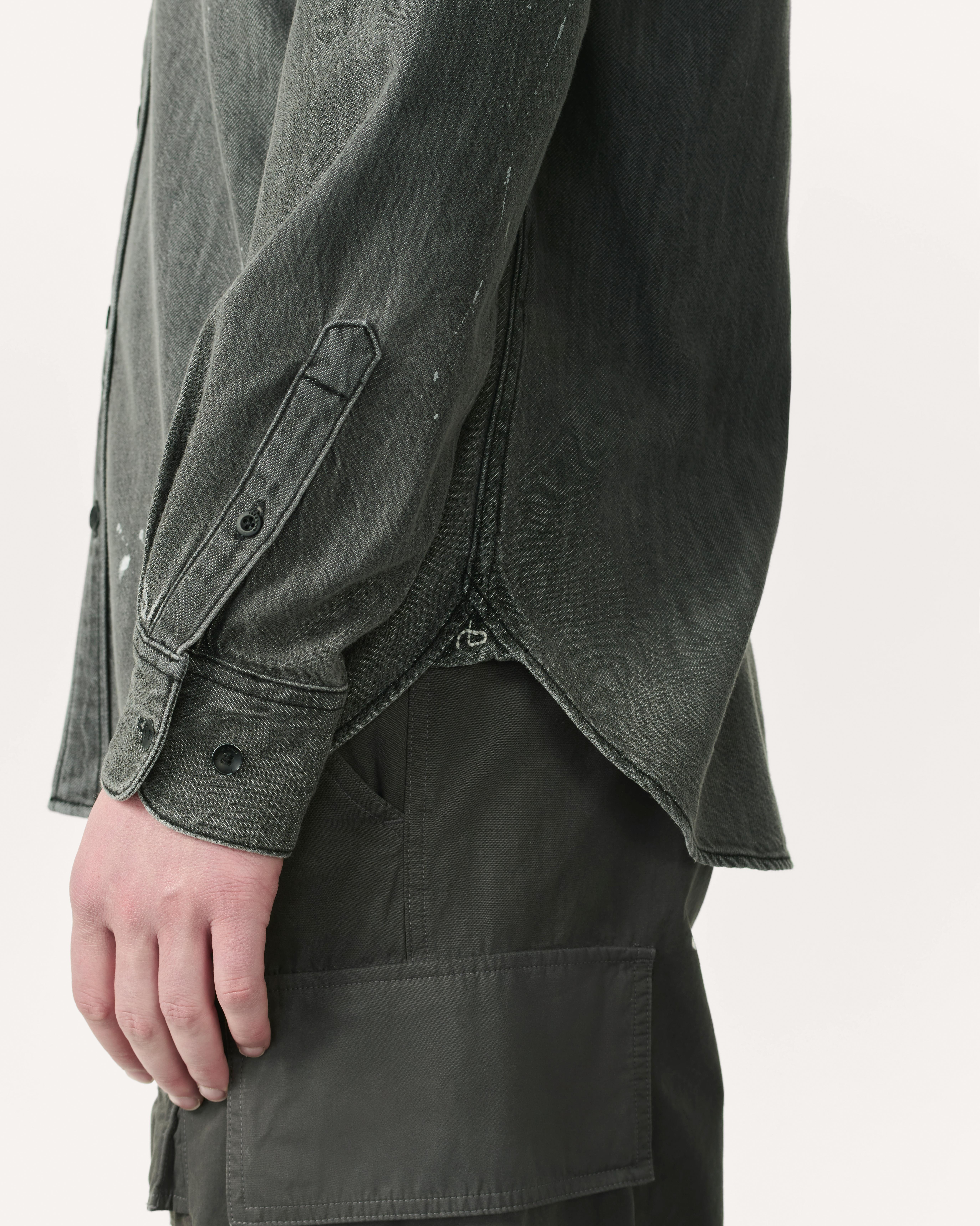 Finch Hand-Painted Denim Shirt
Featherweight Denim - 6