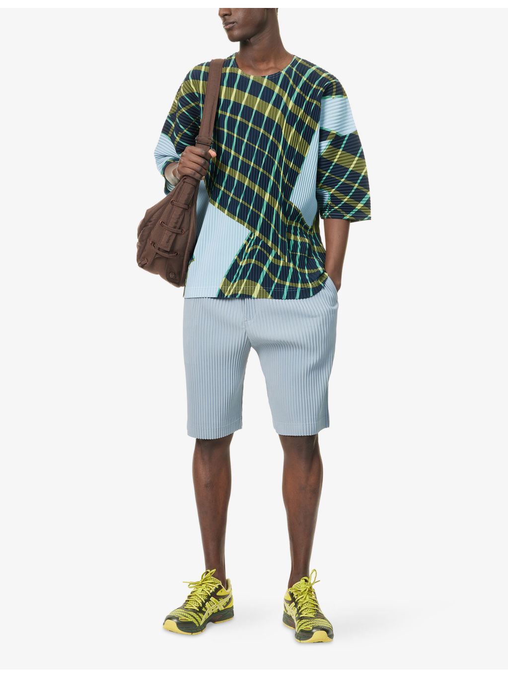 Pleats Regular-Fit Knitted Shorts - 2