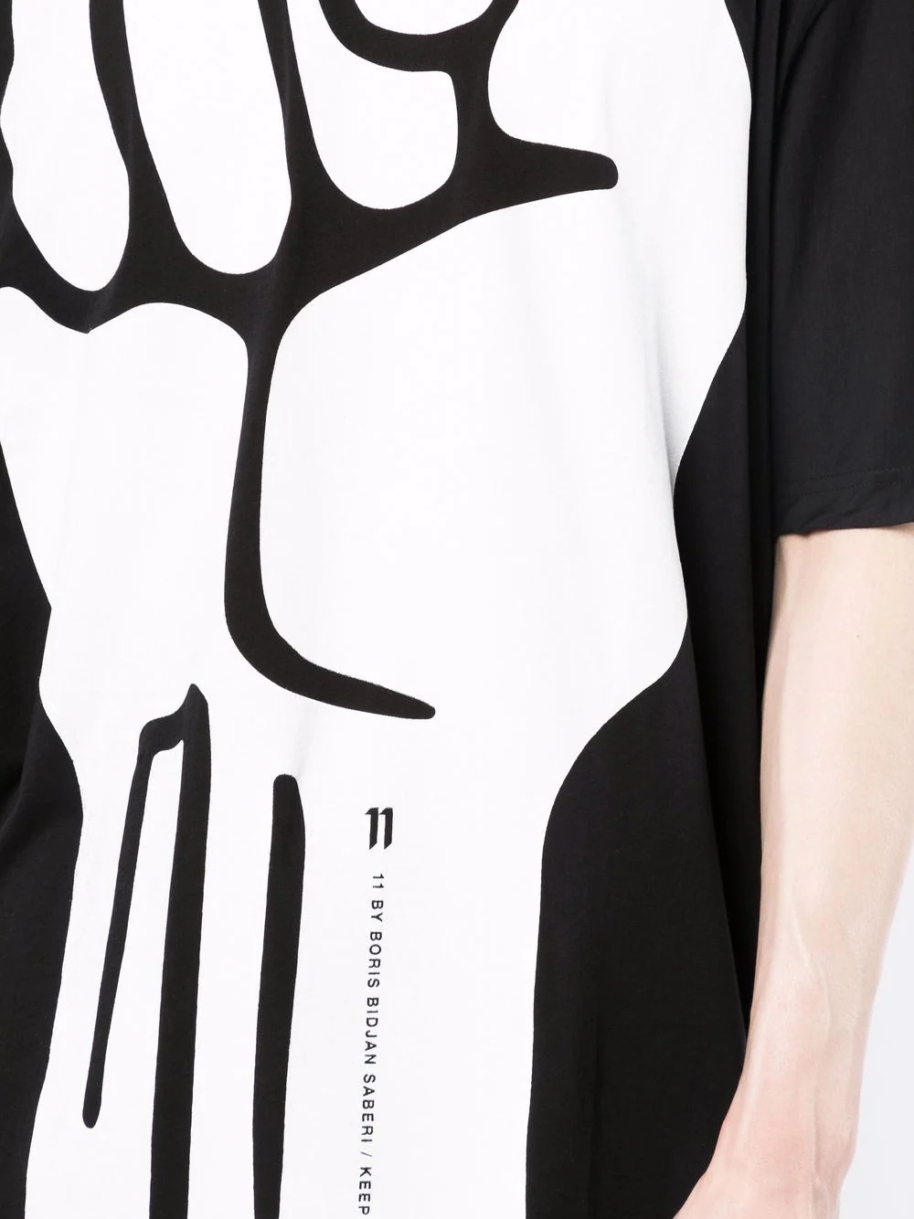 Fist-print cotton T-shirt - 5