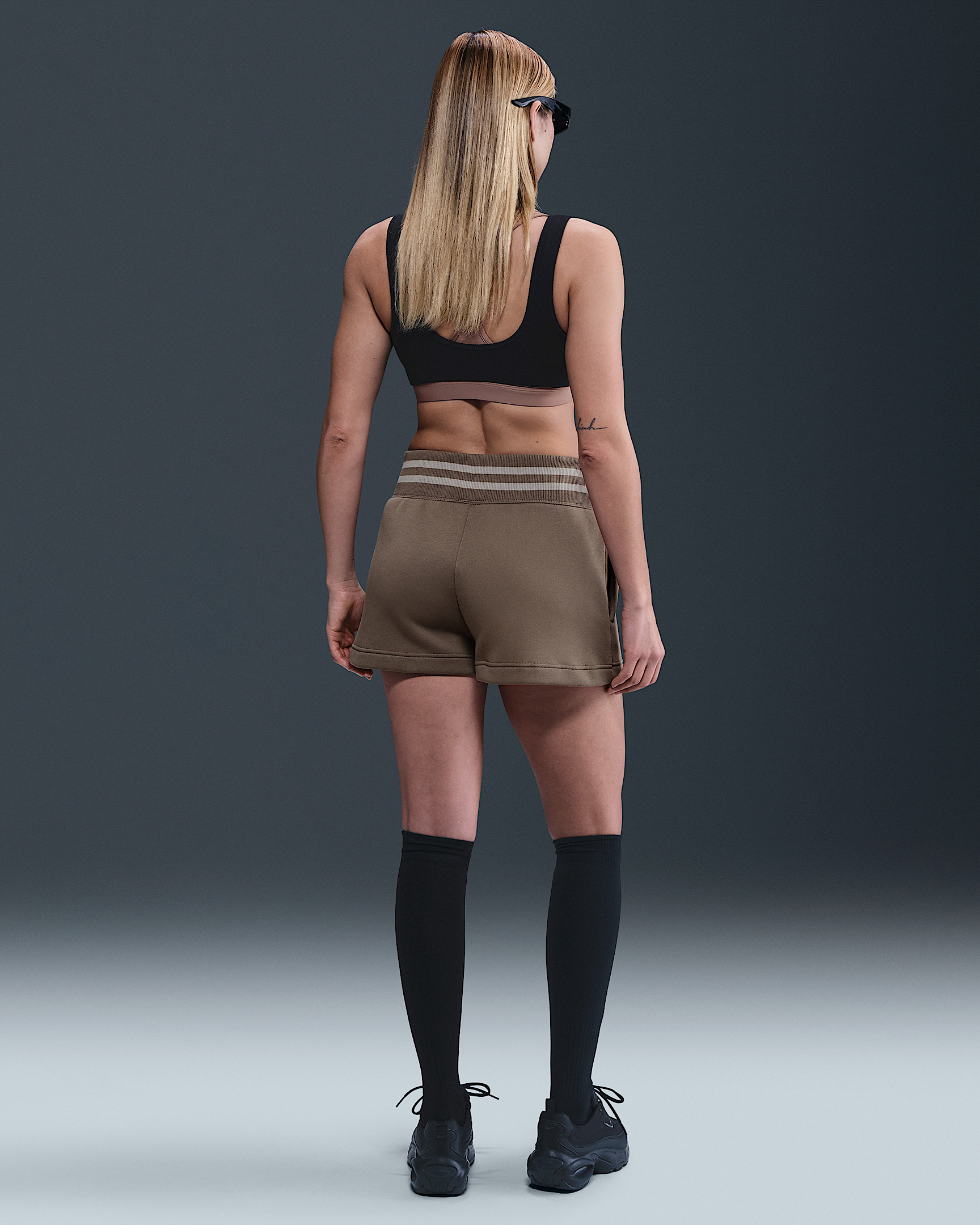 Nike Sportswear Phoenix Fleece Women's High-Waisted Loose Graphic Shorts - 4