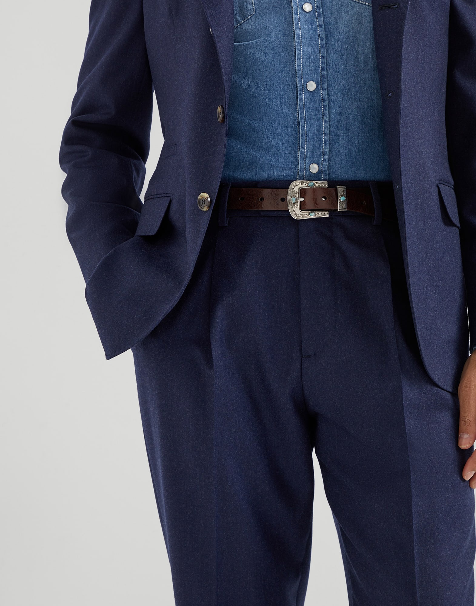 Virgin wool flannel leisure fit trousers with pleat - 3
