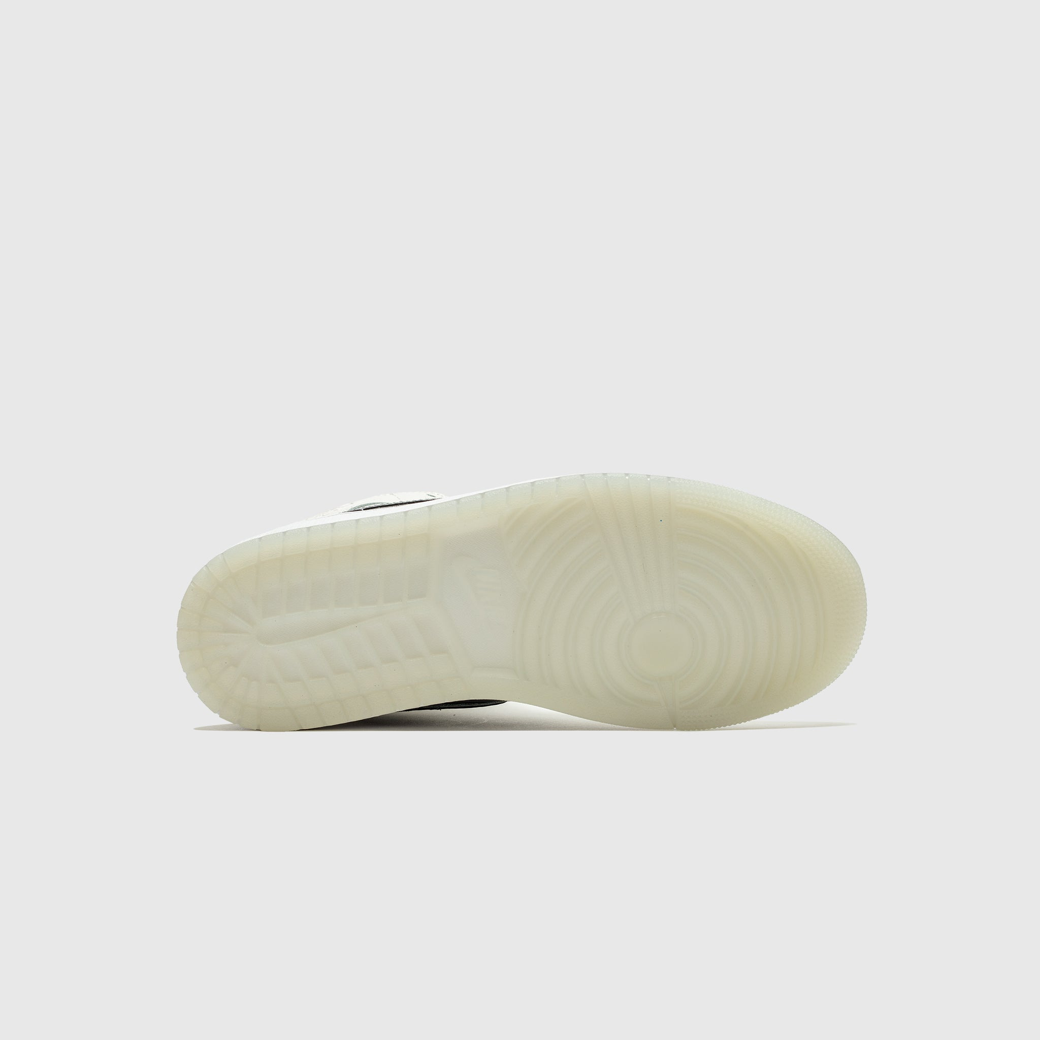 AIR JORDAN 1 MID SE "PHANTOM" - 6