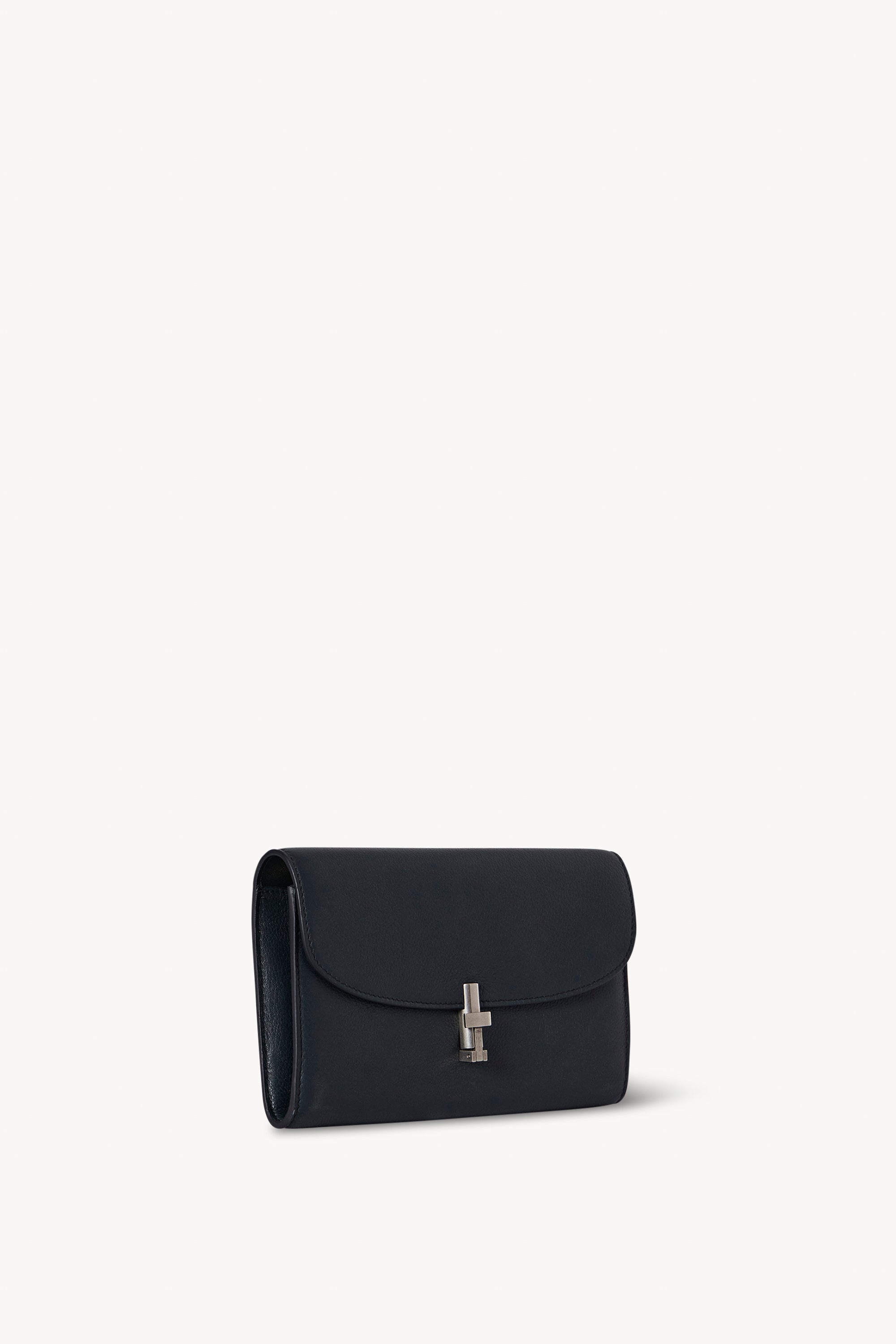 Sofia Continental Wallet in Leather - 2