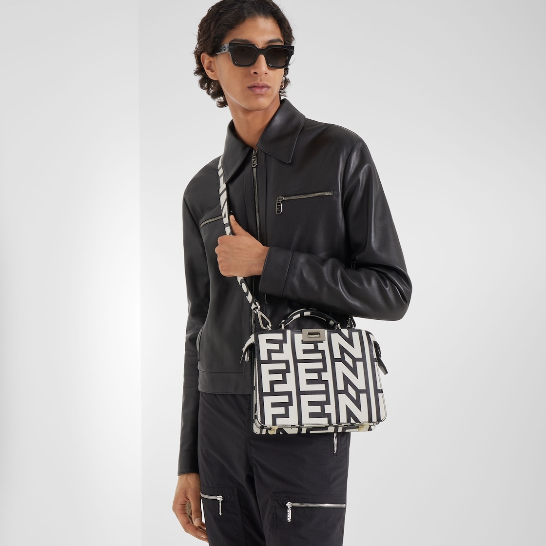 Small Peekaboo ISeeU bag made of Cuoio Romano leather, printed with the black and white Fendi Roma l - 7