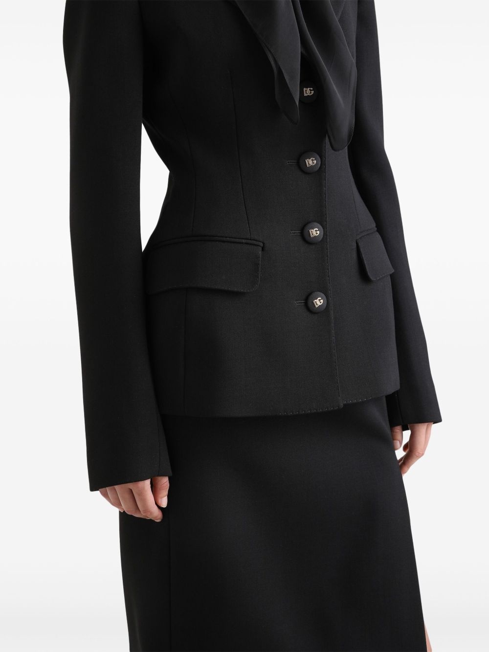 peak-lapels blazer - 4