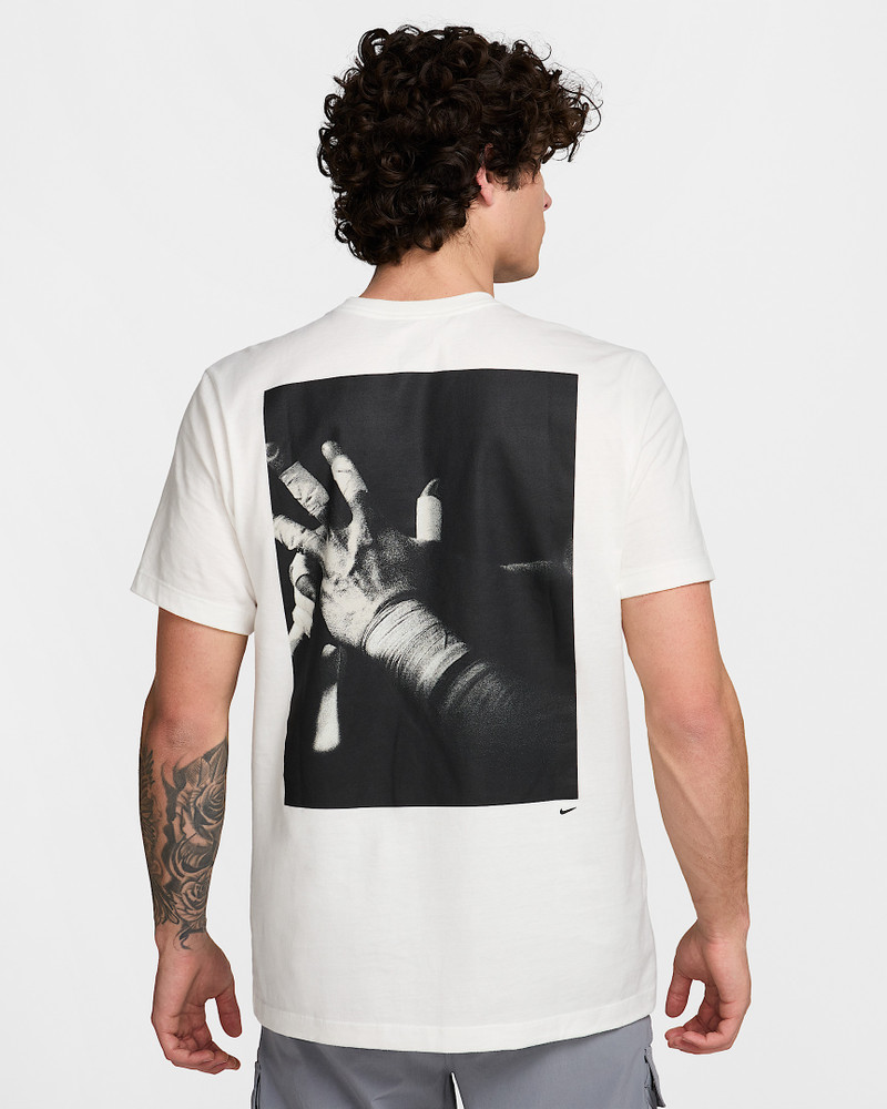 Nike Sportswear Men's T-Shirt 1
