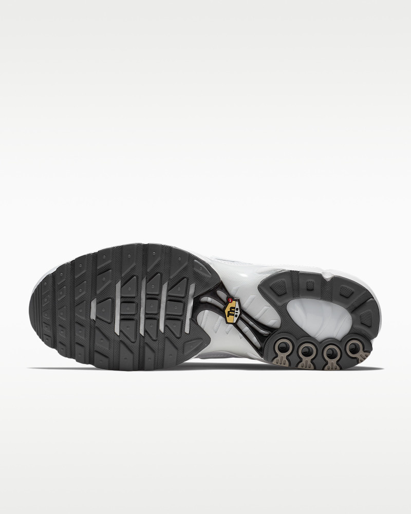 Nike Nike Air Max Plus Men's Shoes outlook