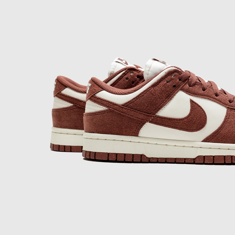 WMNS DUNK LOW "RED SEPIA" - 5