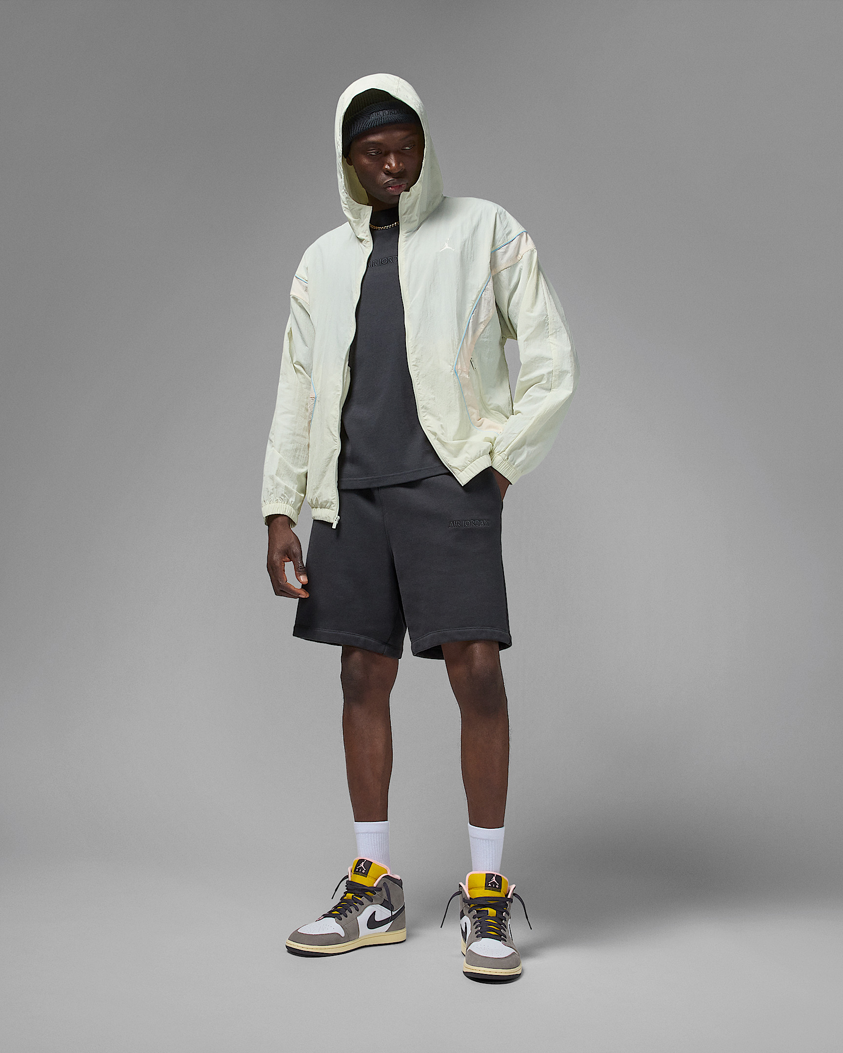 Air Jordan 1 Mid SE Men's Shoes - 9