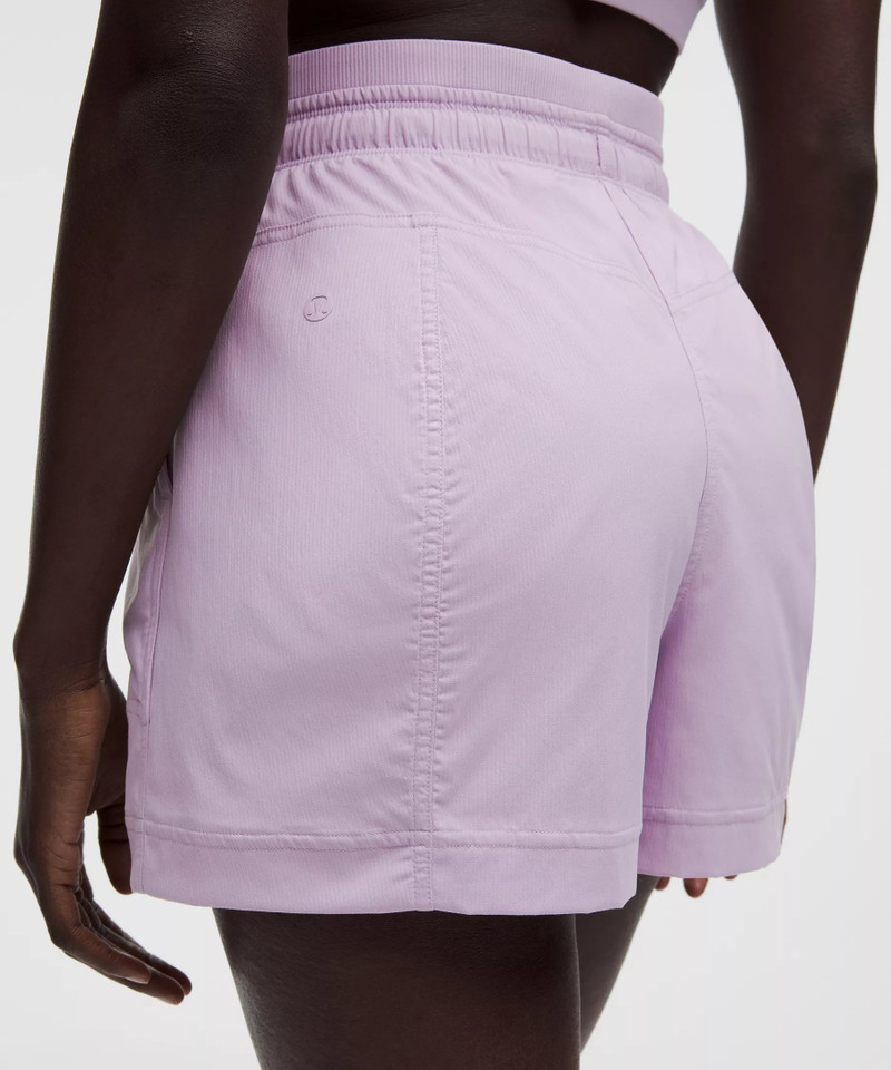 Dance Studio Evolve High-Rise Relaxed Lined Short 3.5" 6