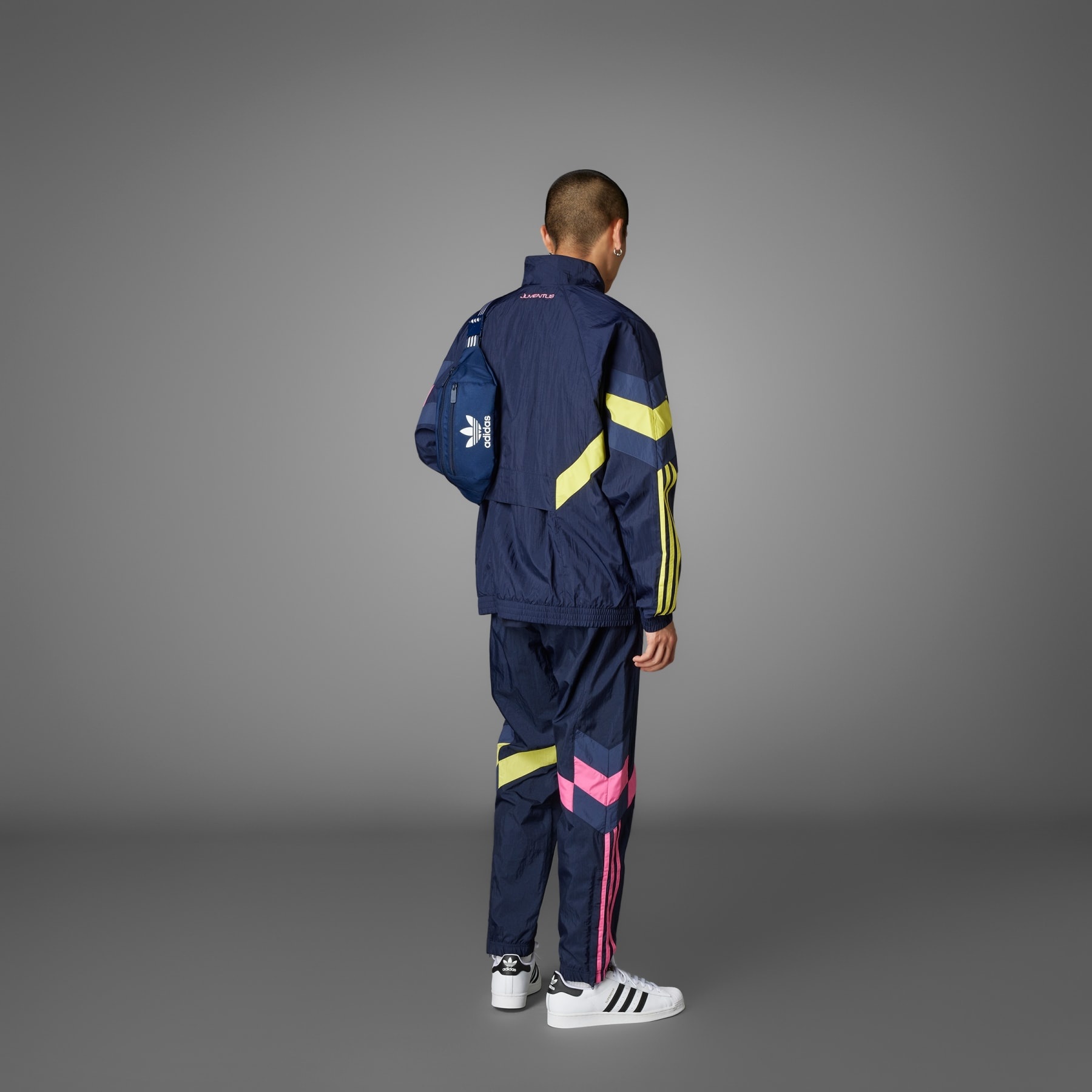 adidas Juventus ジャージ ネイビー adidas ユベントス TERRACE ICON ジャージー(ネイビー) KUJ27