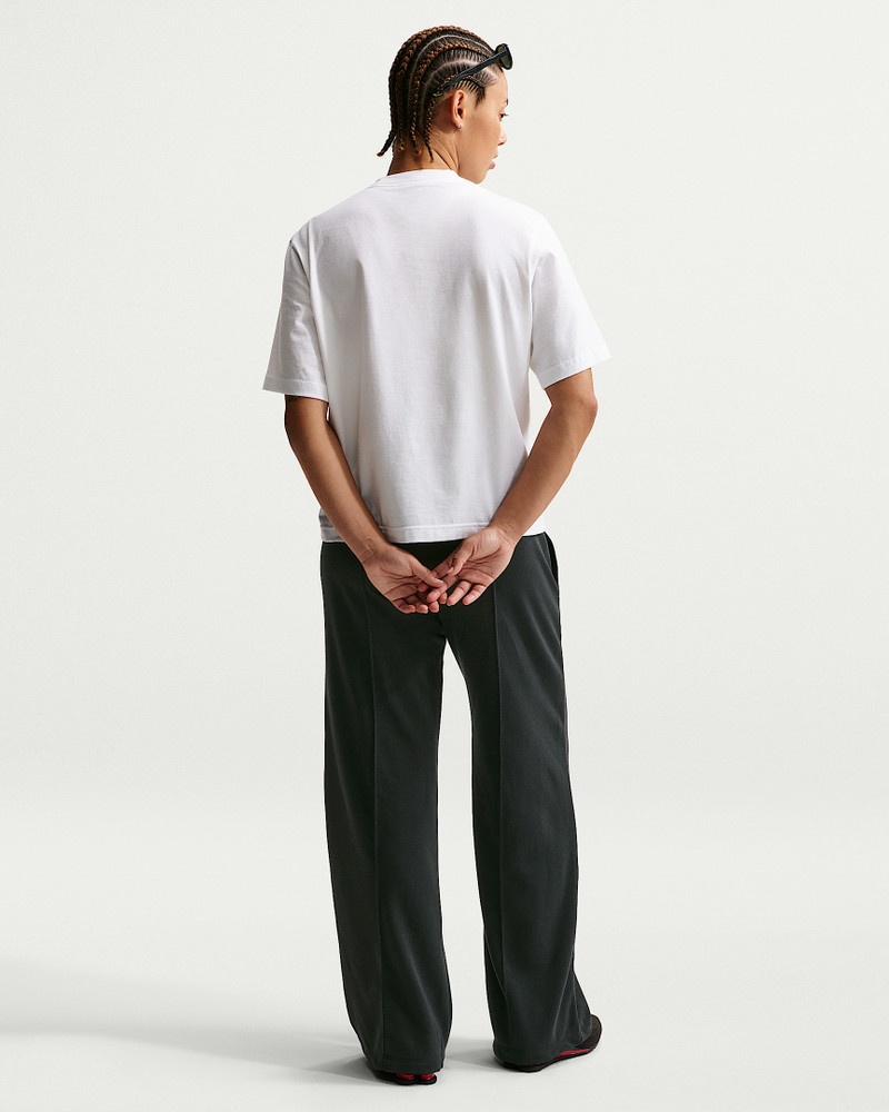 Nike Sportswear Essentials Women's Boxy T-Shirt 5