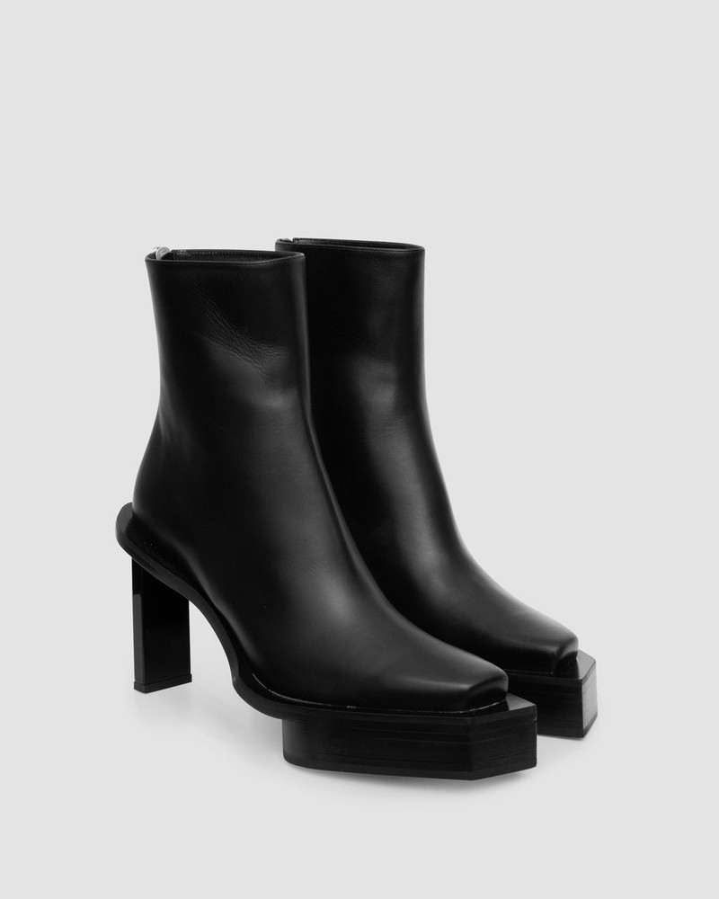 1017 ALYX 9SM BEE BOOT outlook