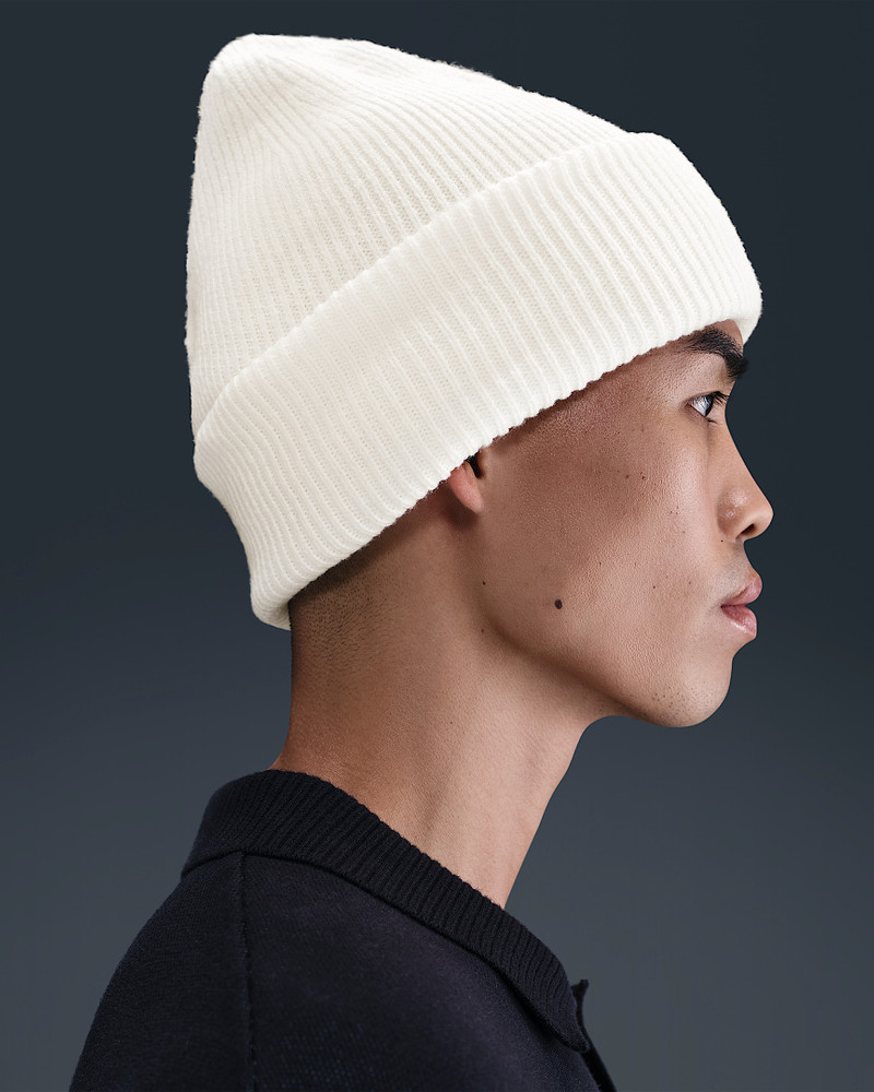 Nike Peak Premium Beanie 4