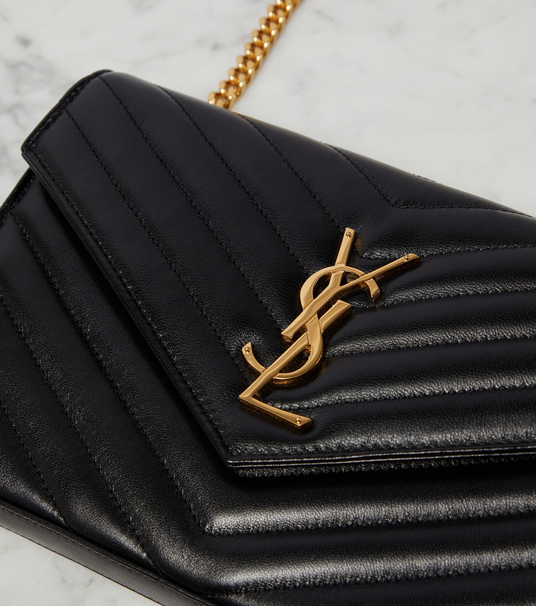 Cassandre matelassé leather wallet on chain - 6