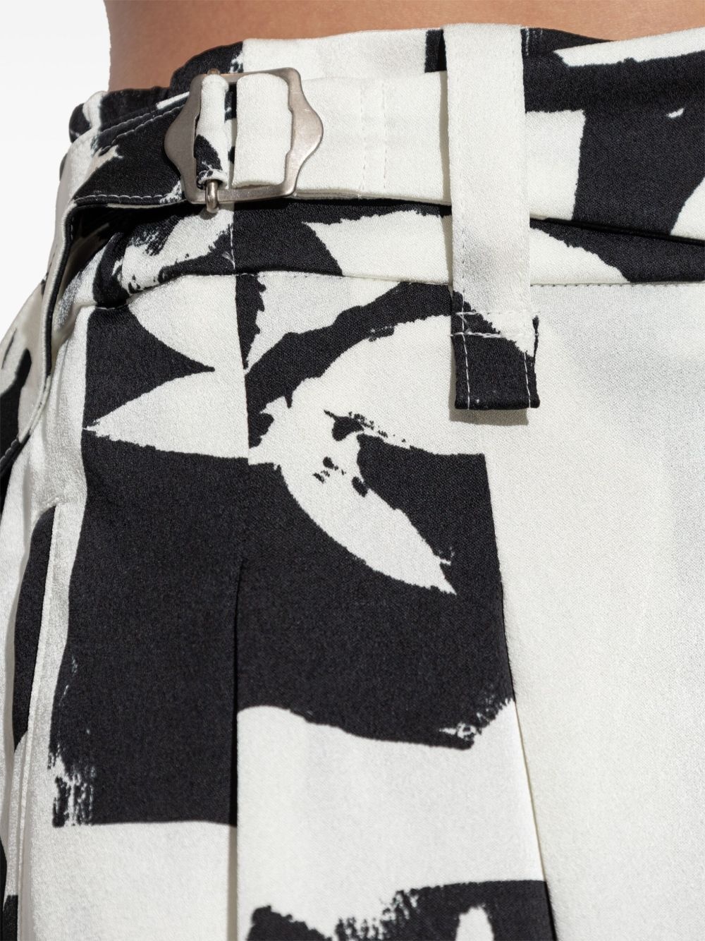 abstract-print trousers - 5