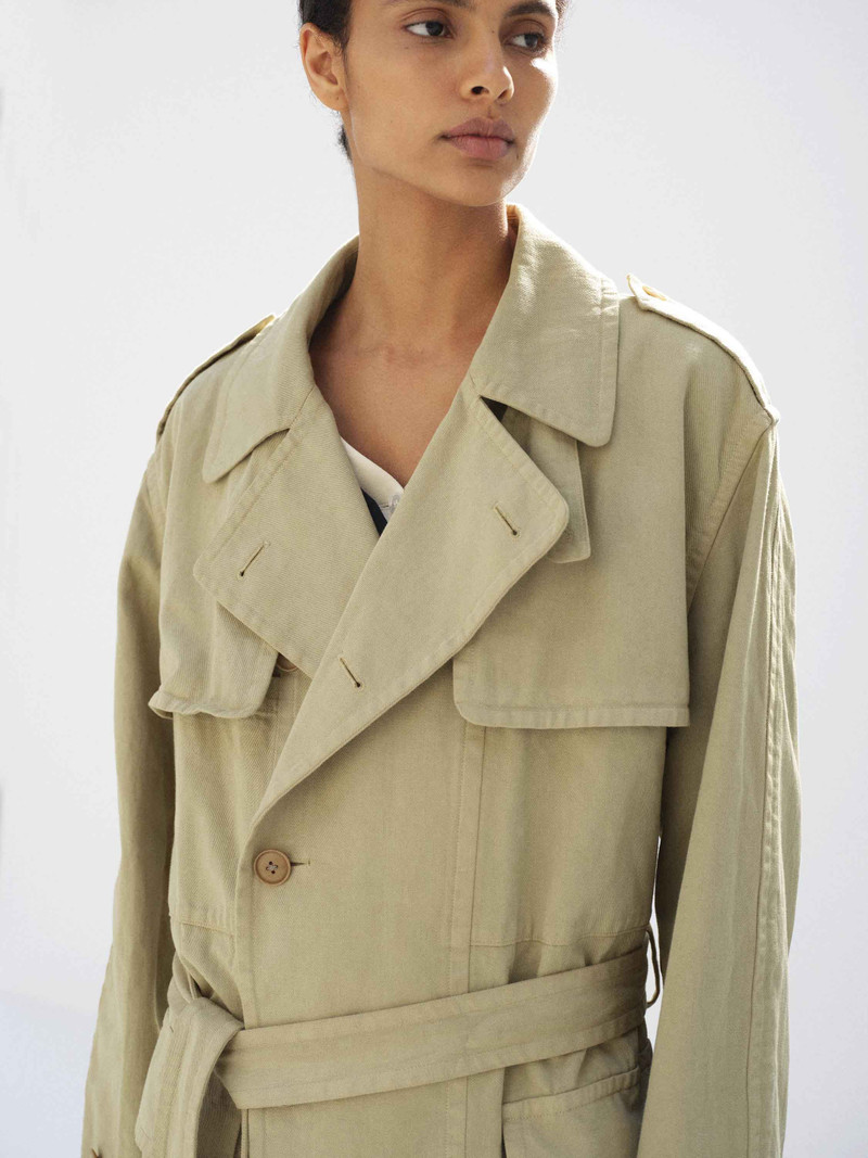 GARMENT-DYED TEXTURED CHINO COAT 4