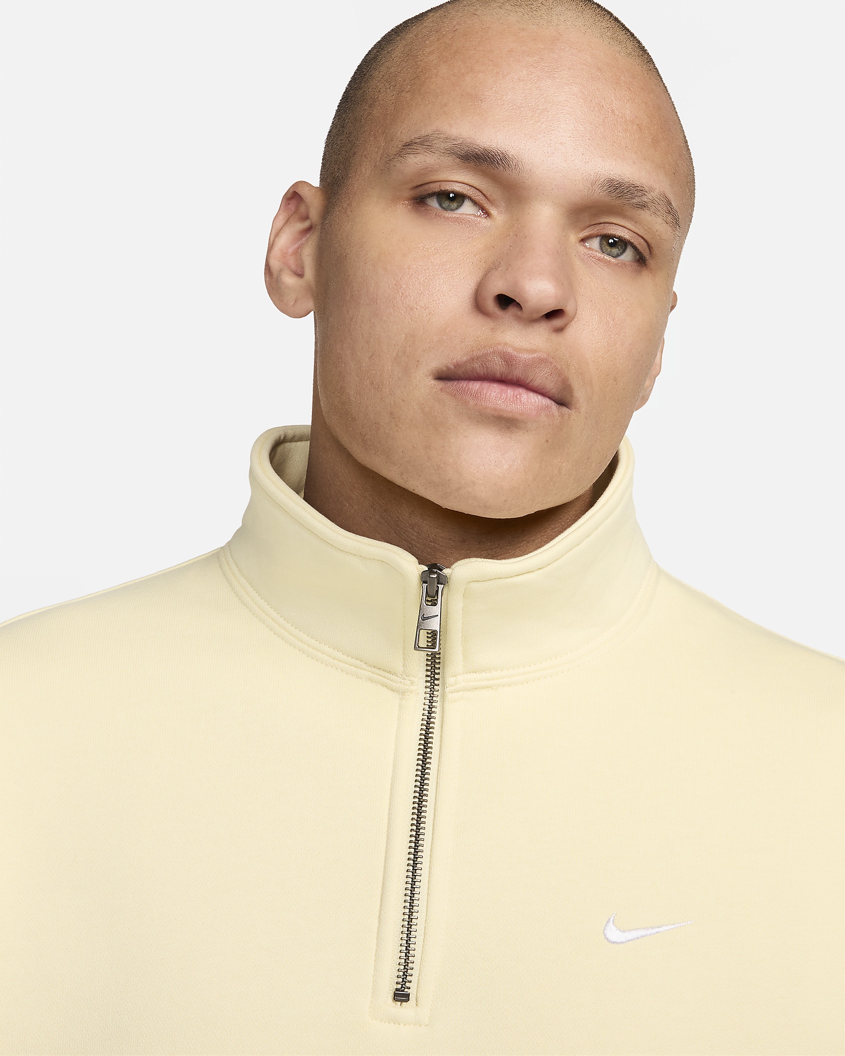 Nike Solo Swoosh Men's 1/4-Zip Top - 3