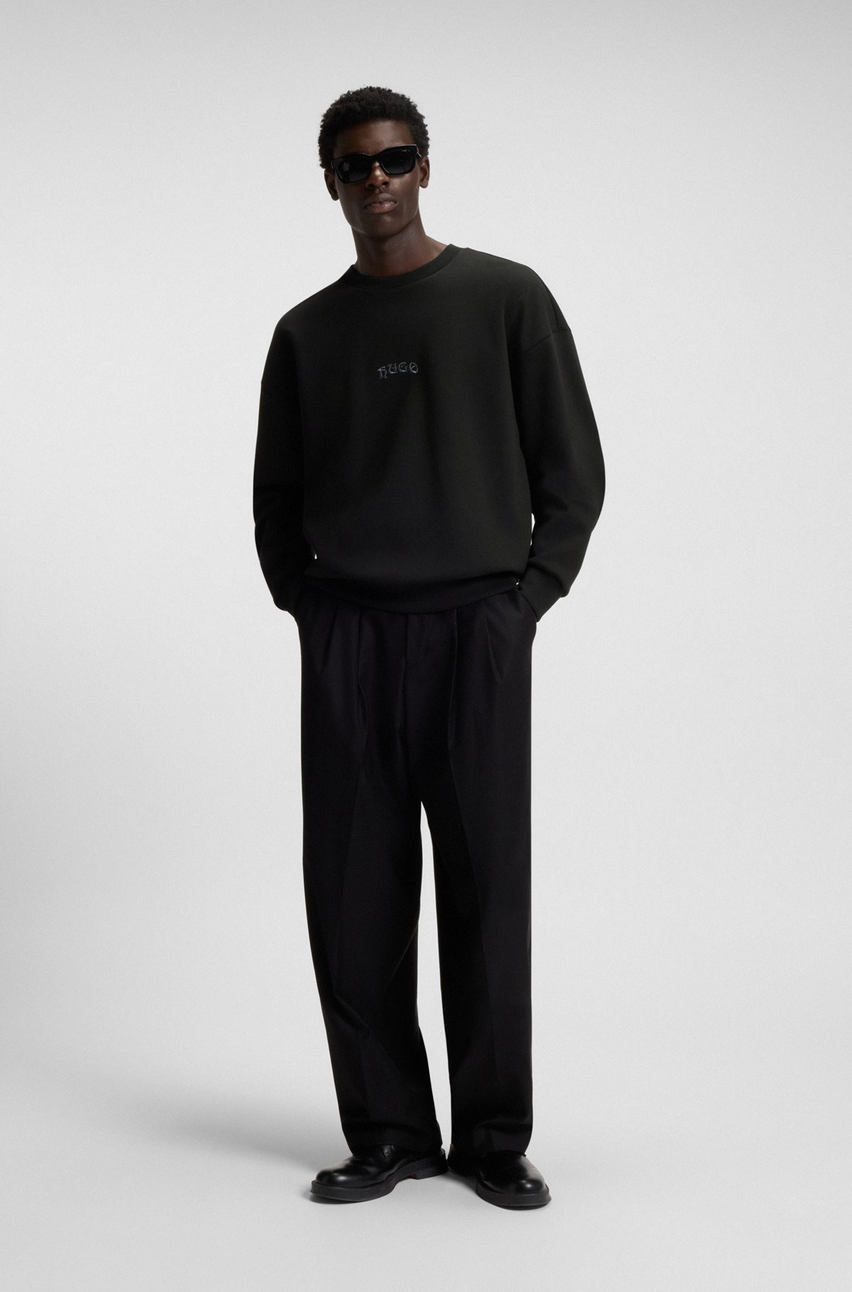 SWEATSHIRT WITH EMBROIDERED LOGO - 4