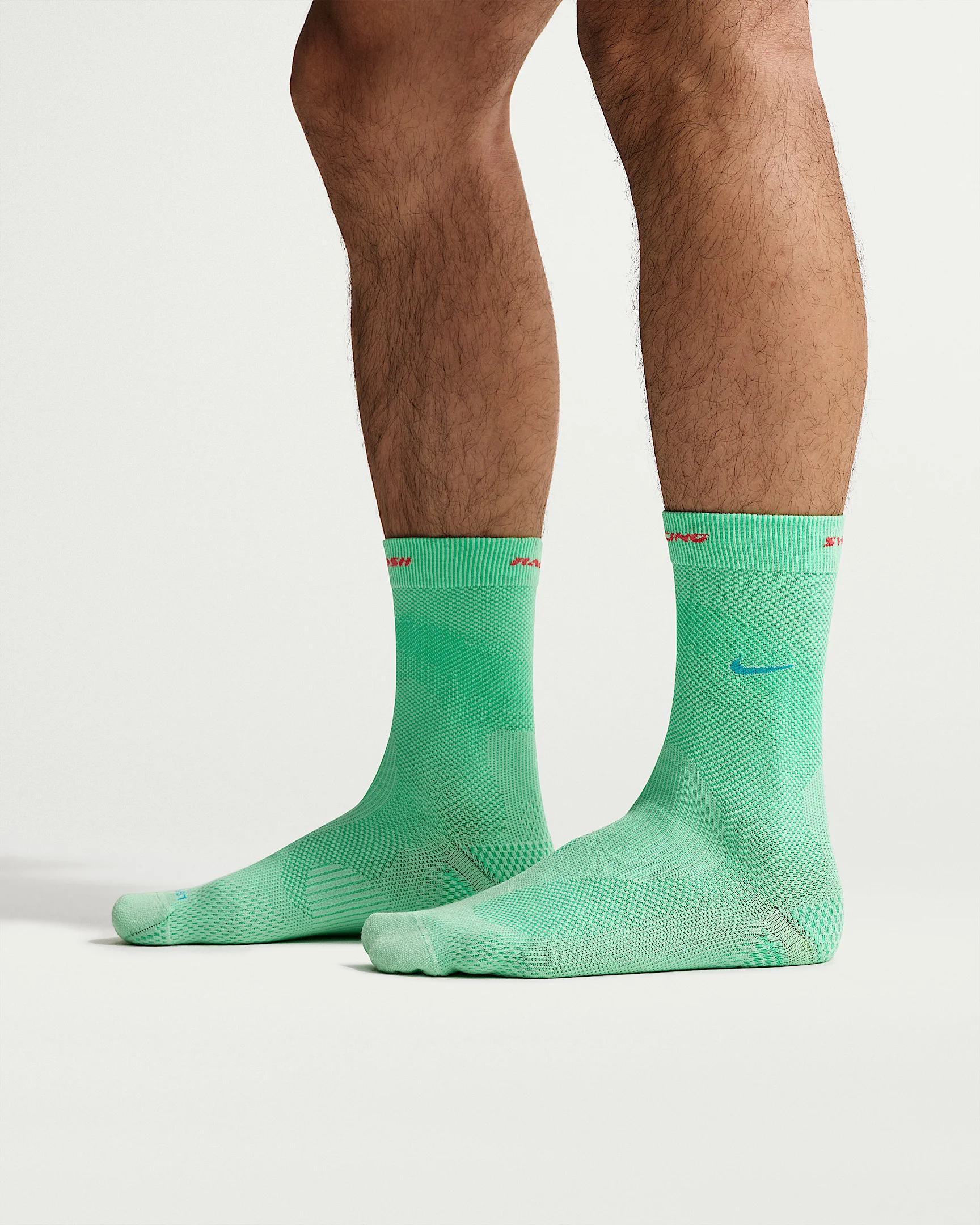 Nike Run Lightweight Running Crew Socks (1 Pair) - 1