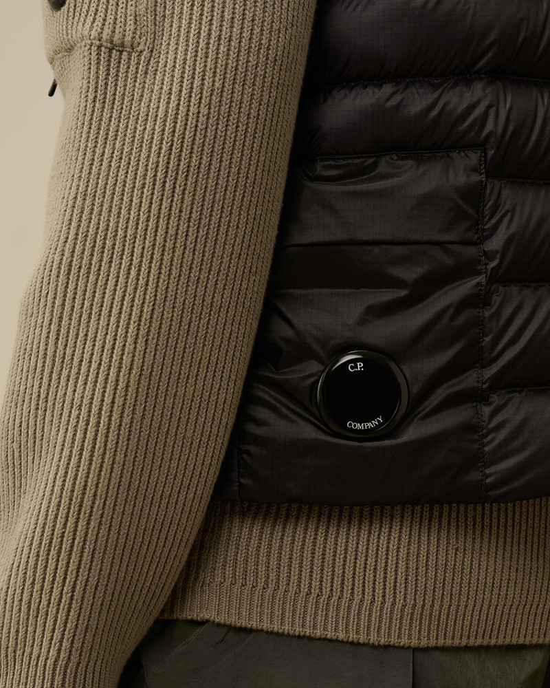 D.D. Shell Lens Down Vest 5