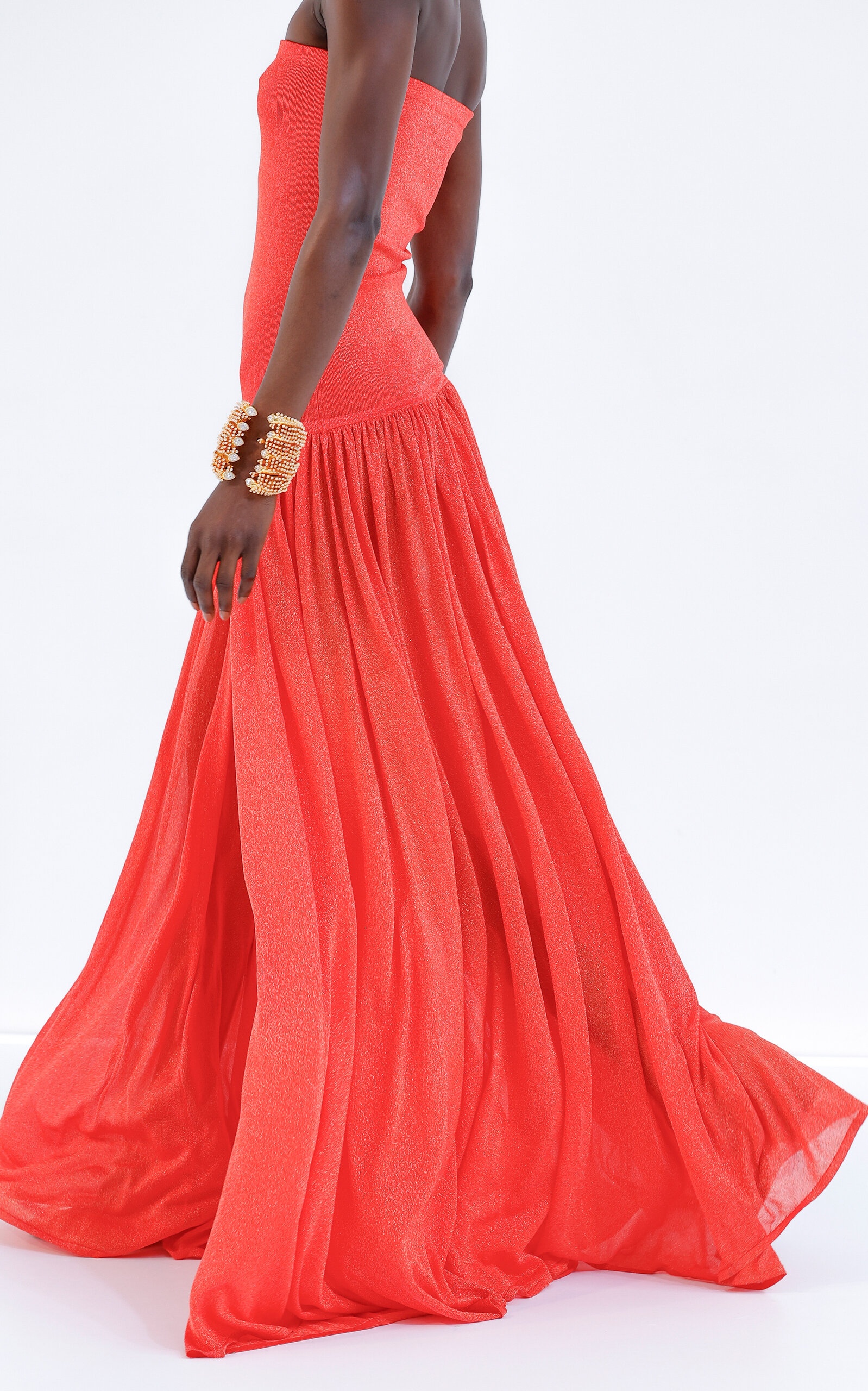 Tranquility Pleated Strapless Maxi Dress red - 4