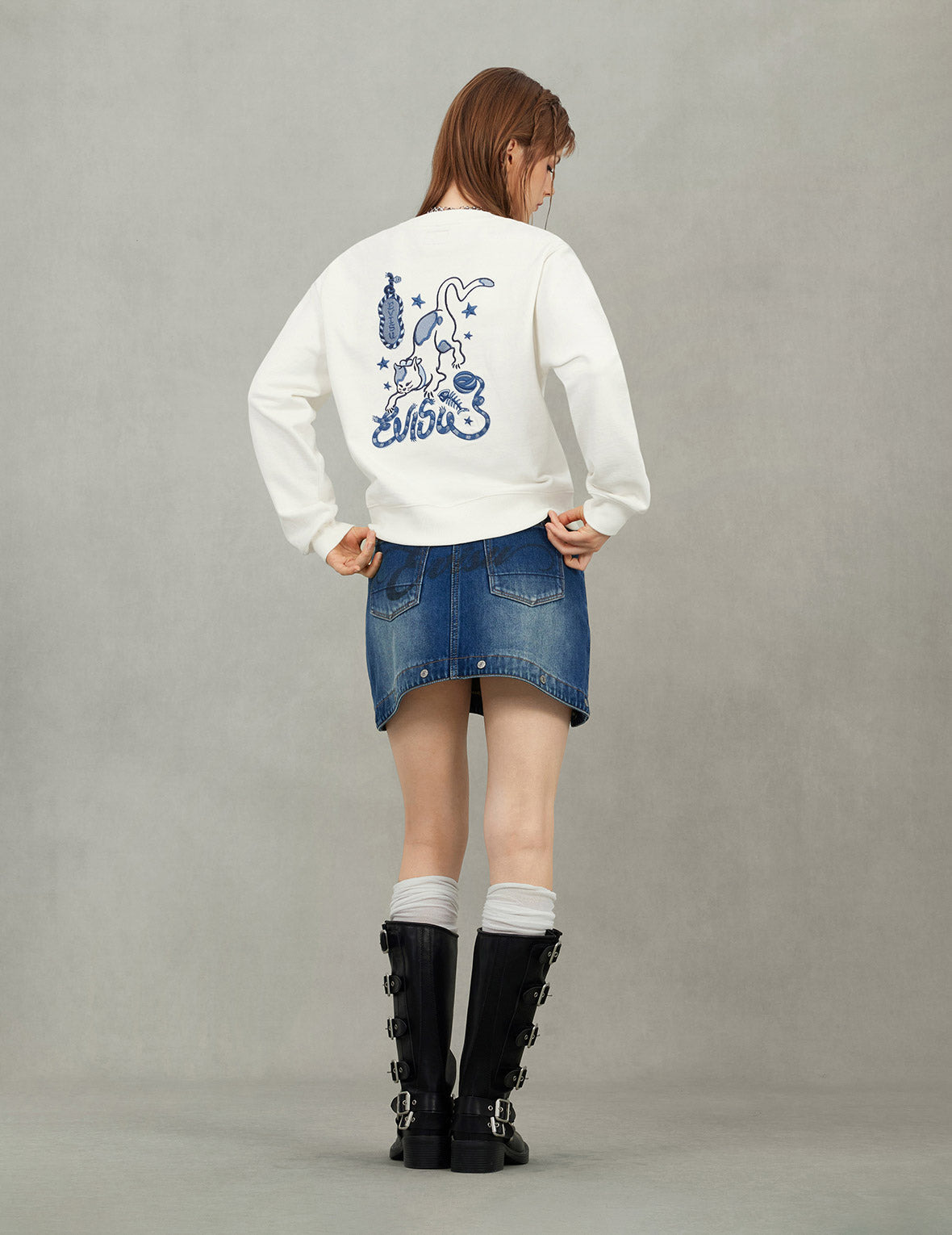 Cat and Logo Embroidery Regular Fit Sweatshirt - 5